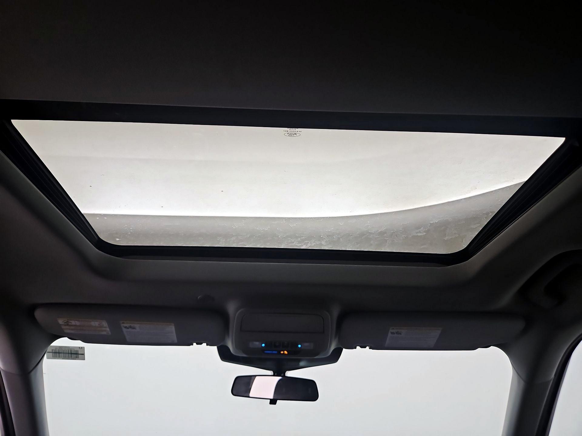 Thumbnail: 2022 Ford Explorer - 20
