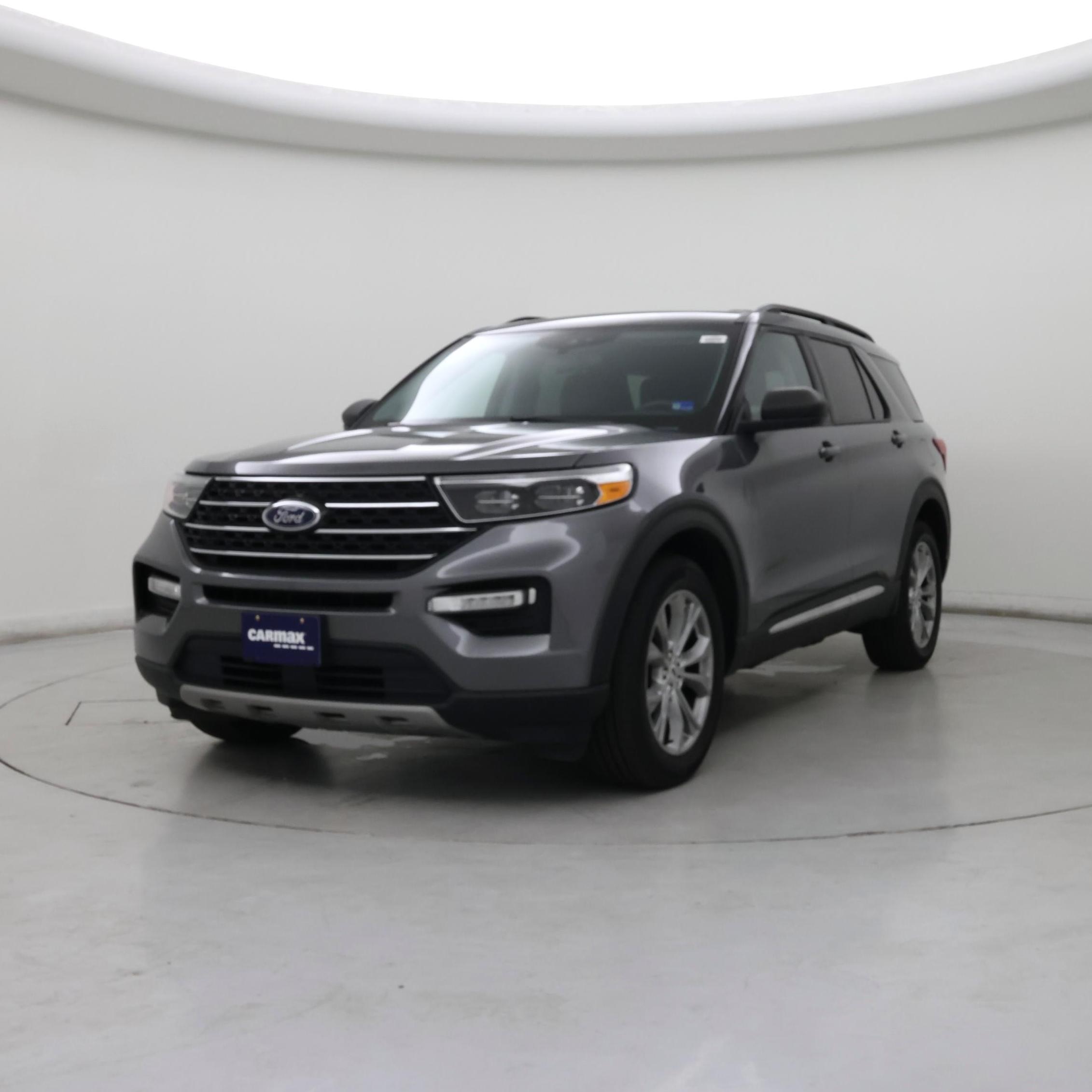 Thumbnail: 2022 Ford Explorer - 4