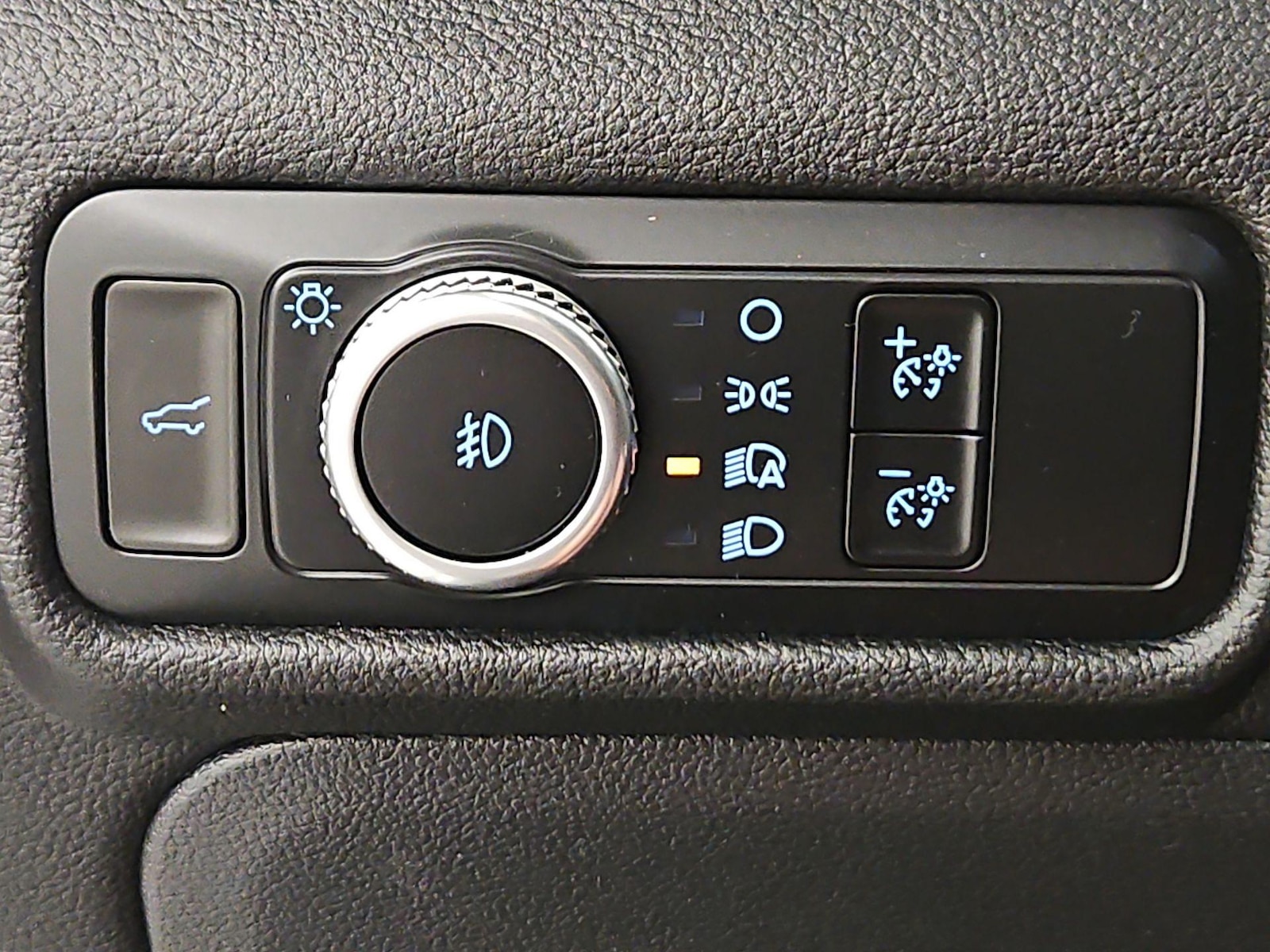 2023 Ford Explorer Limited - Photo 14