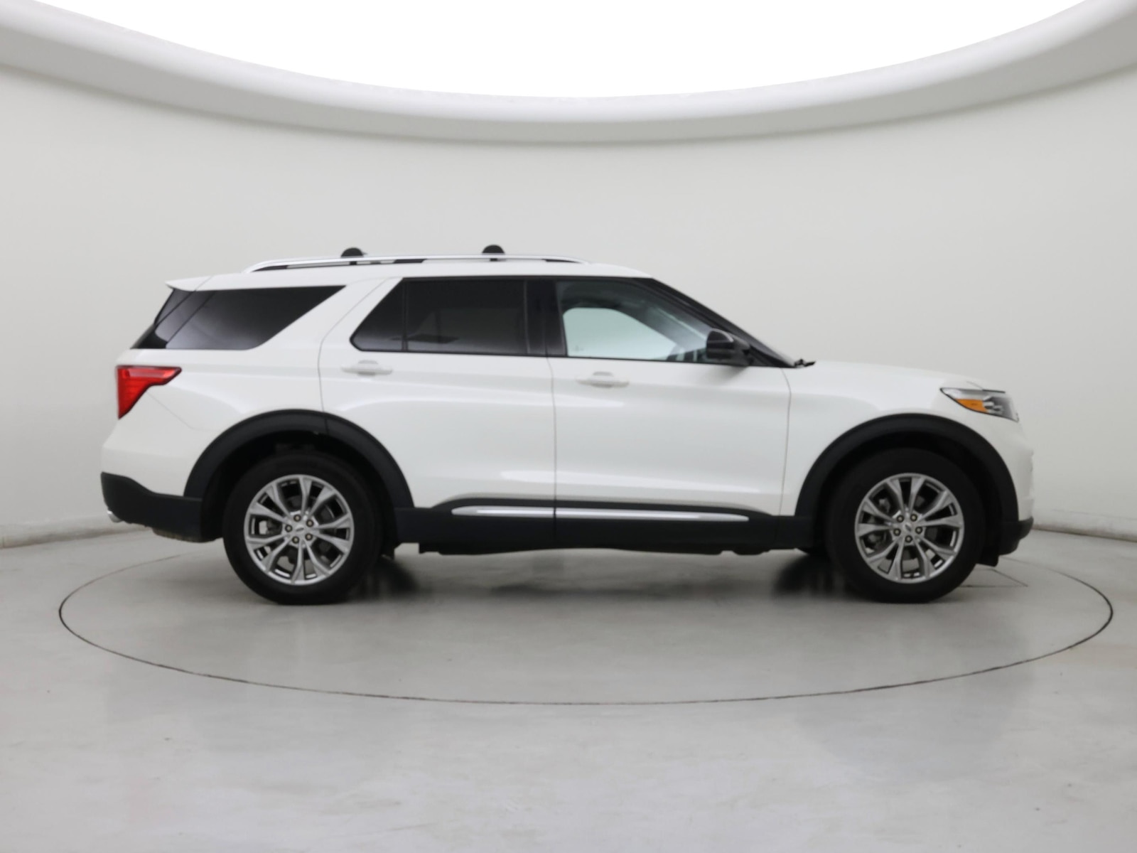 2023 Ford Explorer Limited - Photo 8