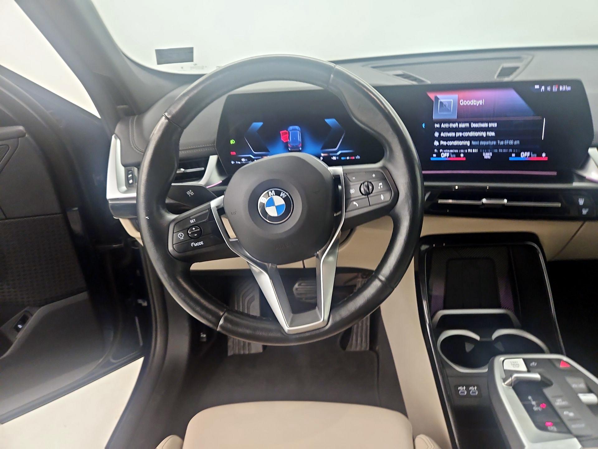 Thumbnail: 2023 BMW X1 - 10