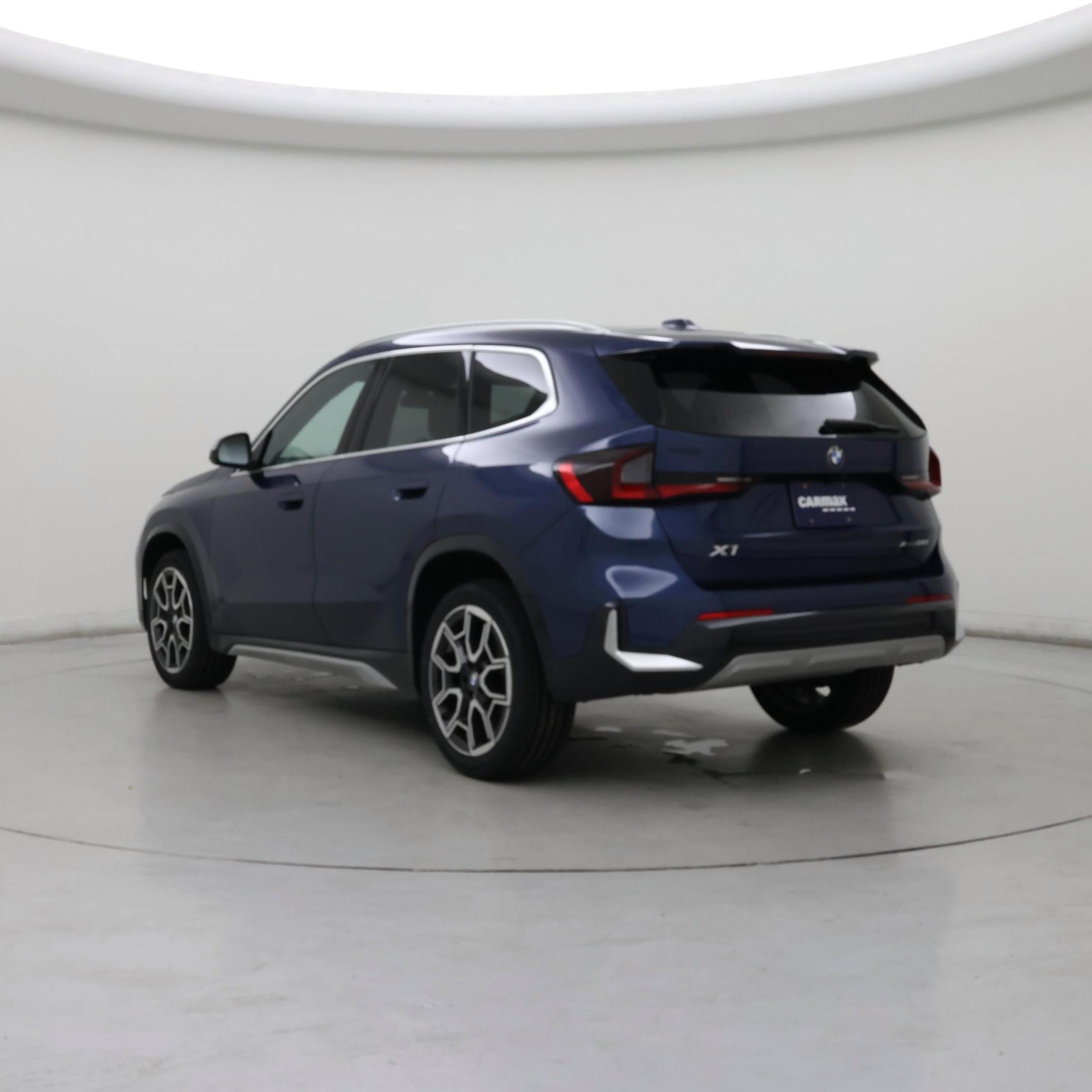 Thumbnail: 2023 BMW X1 - 2