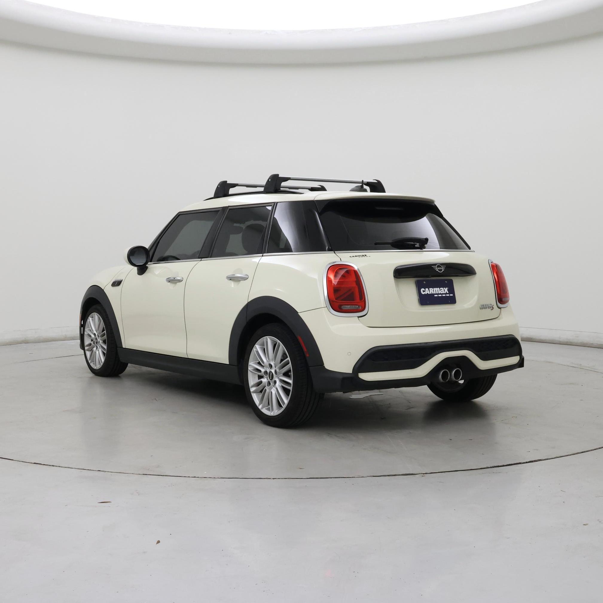 Thumbnail: 2022 MINI Cooper Hardtop - 2