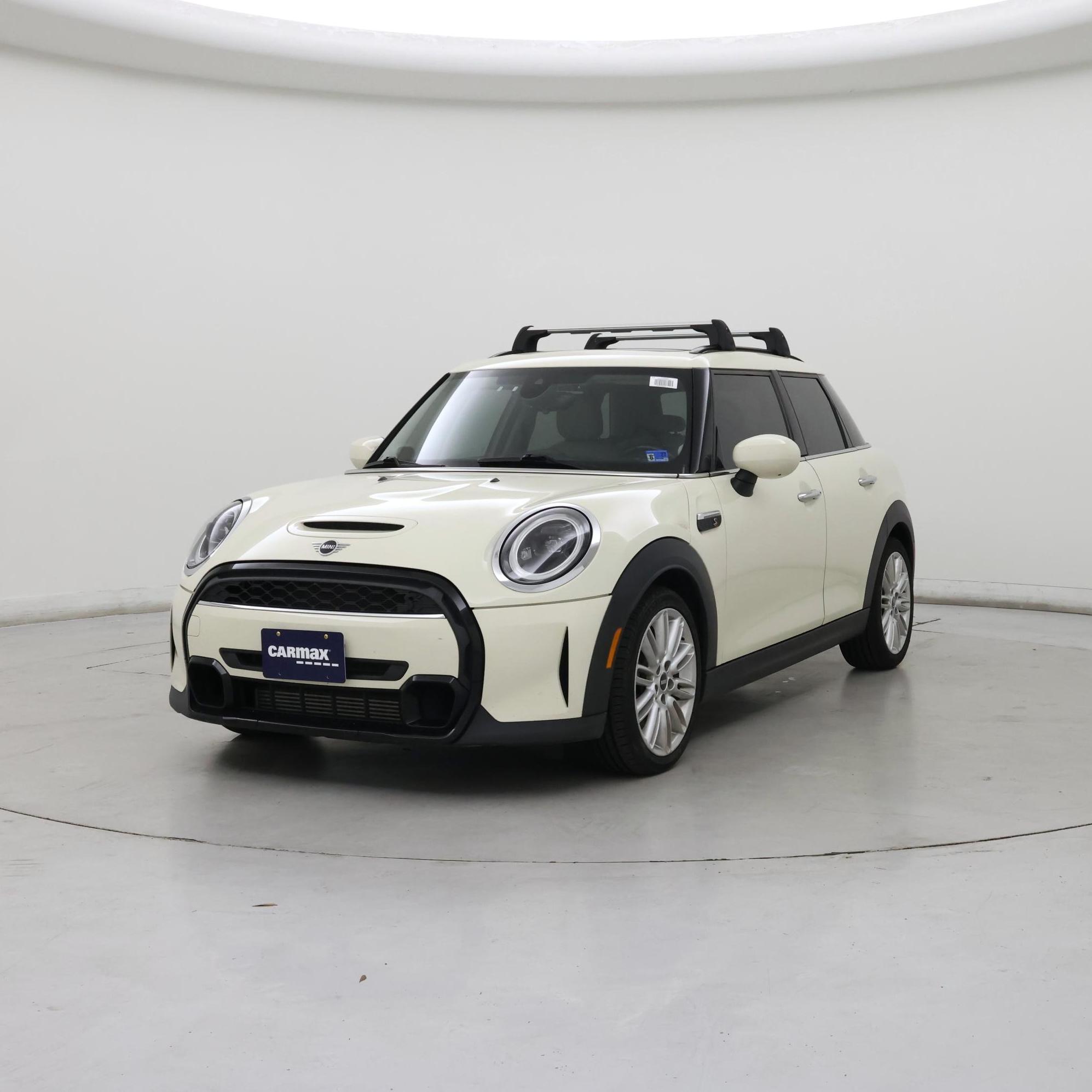 Thumbnail: 2022 MINI Cooper Hardtop - 4