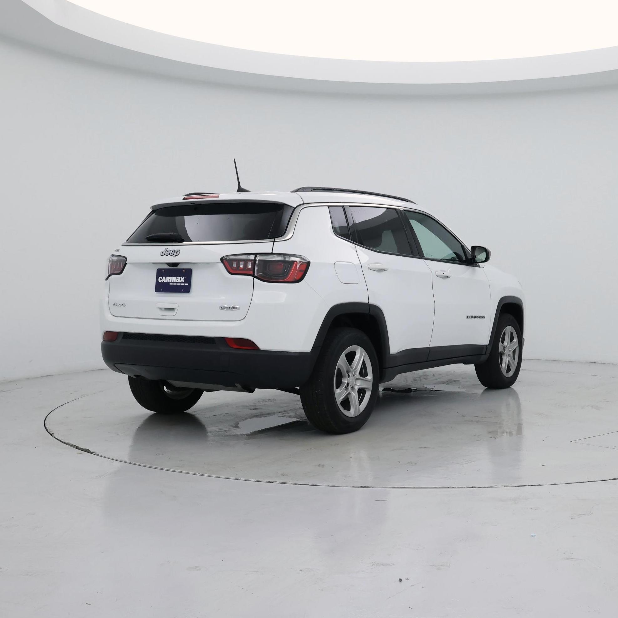 Thumbnail: 2023 Jeep Compass - 8