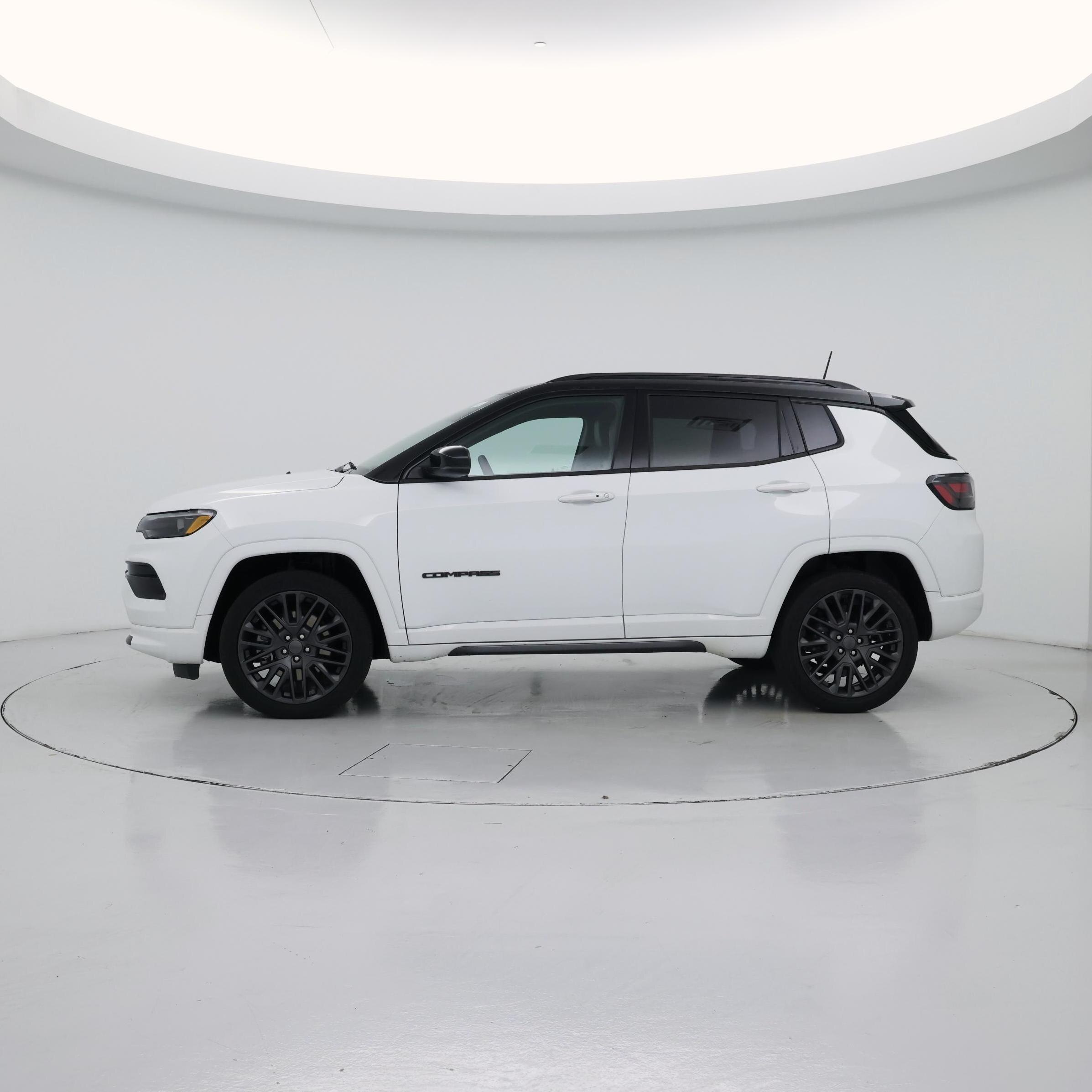 Thumbnail: 2023 Jeep Compass - 3