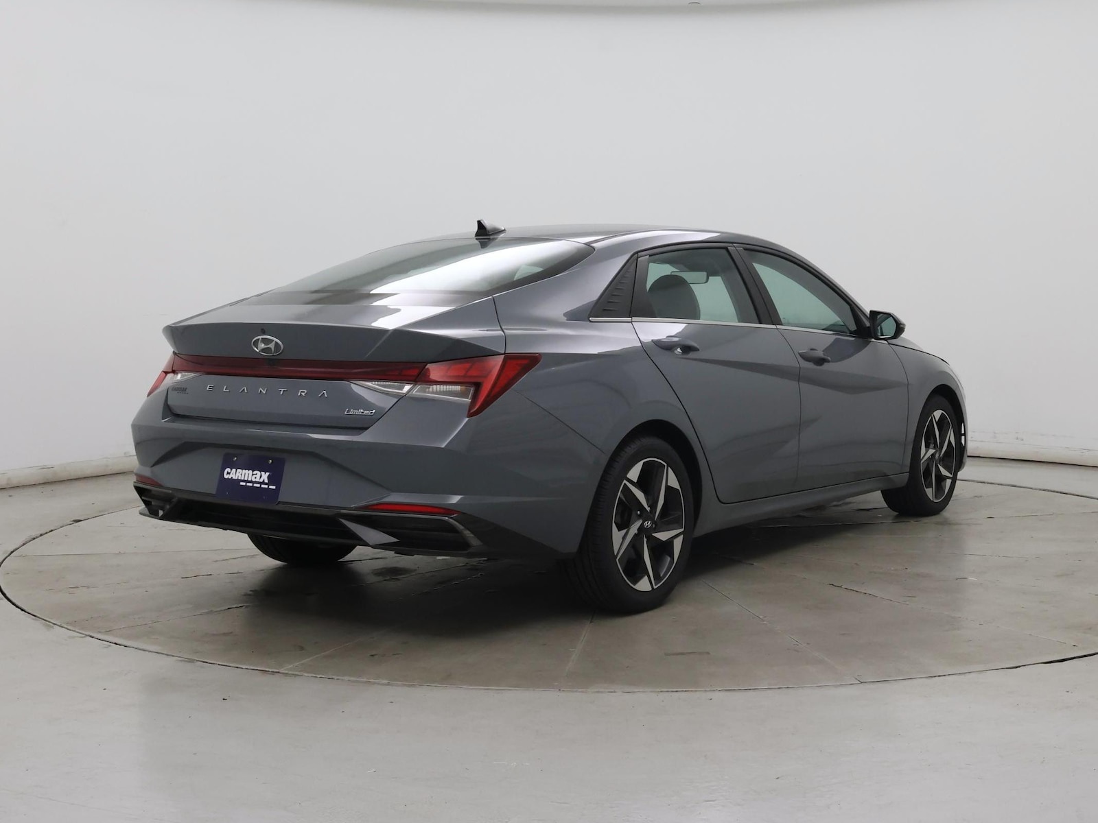 2021 Hyundai Elantra Limited - Photo 9