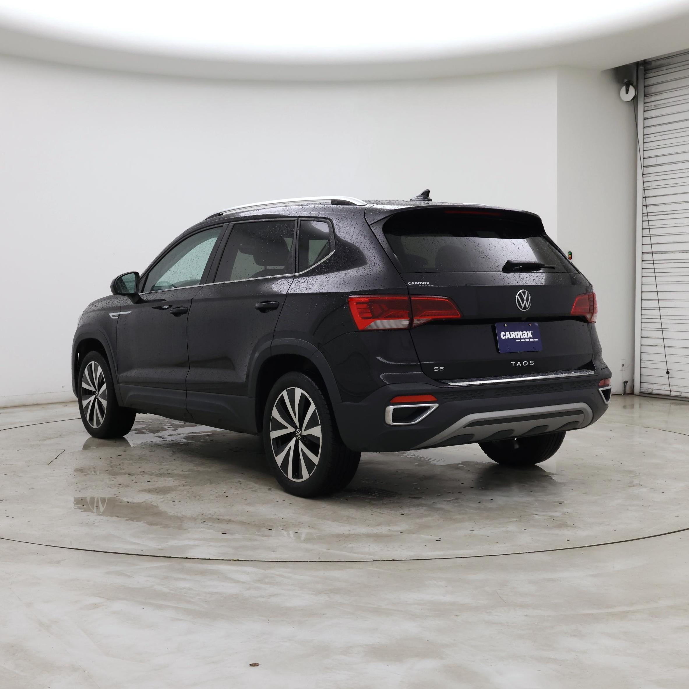 Thumbnail: 2023 Volkswagen Taos - 2