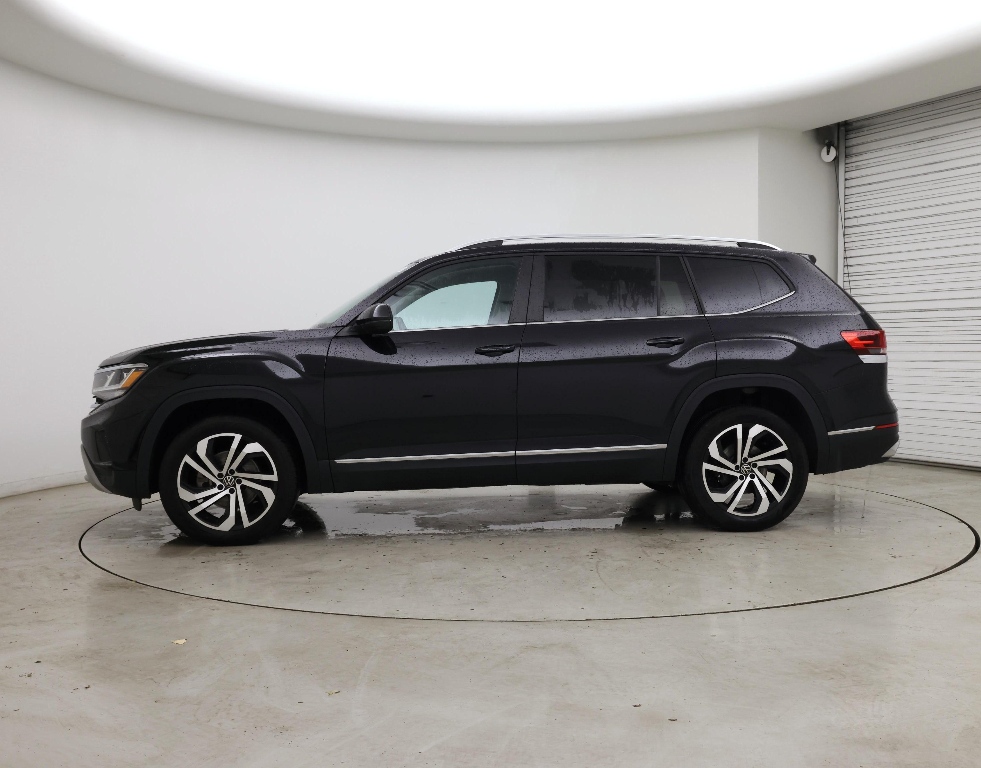 Thumbnail: 2023 Volkswagen Atlas - 3