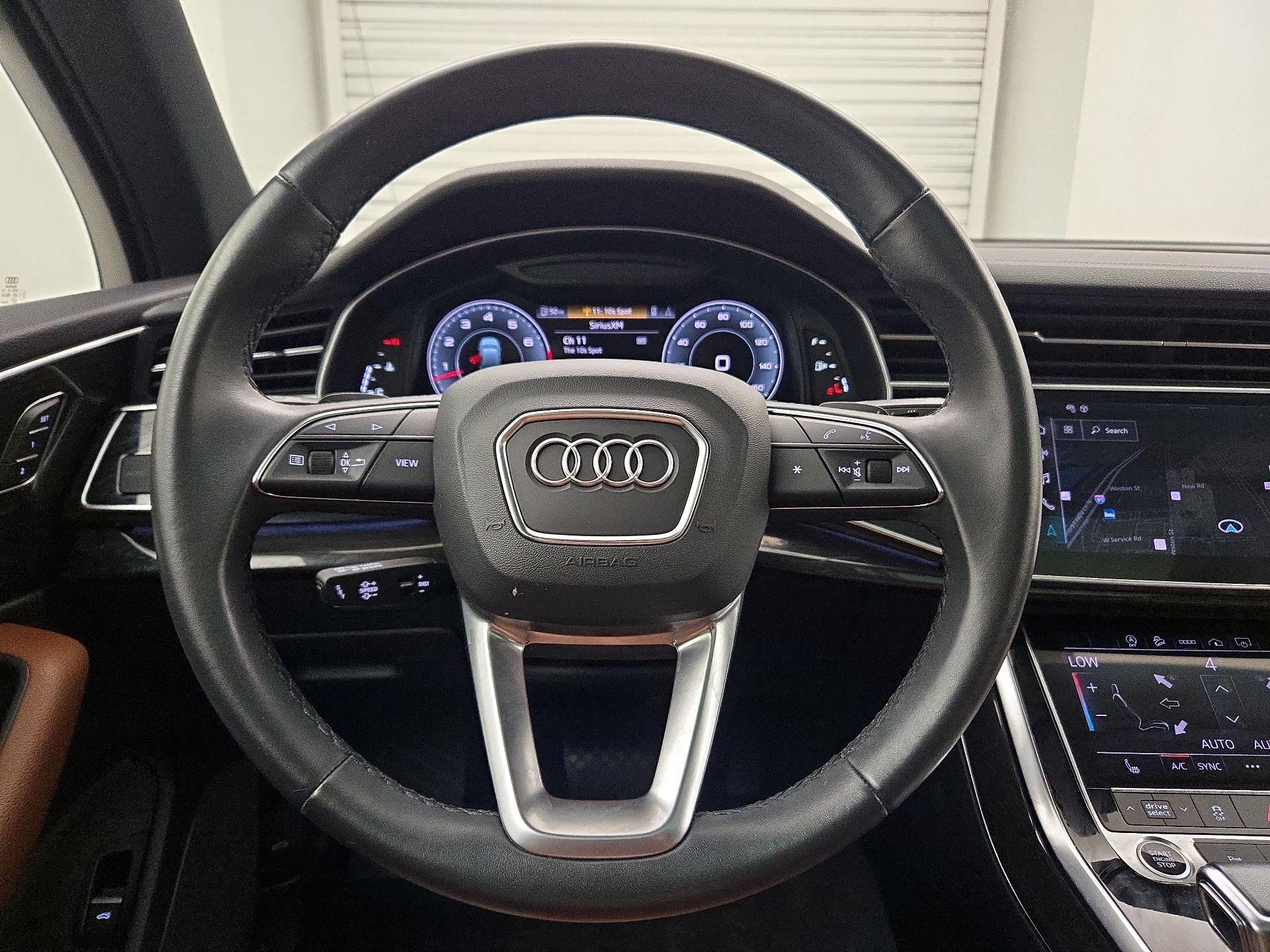 Thumbnail: 2023 Audi Q7 - 10