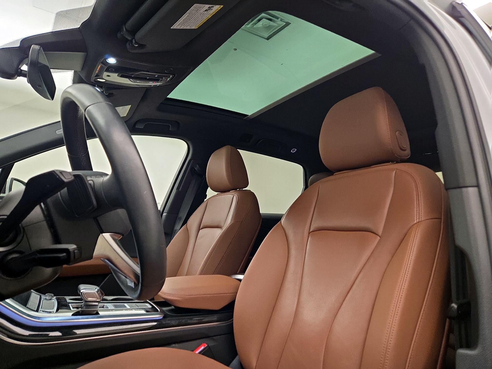 Thumbnail: 2023 Audi Q7 - 20