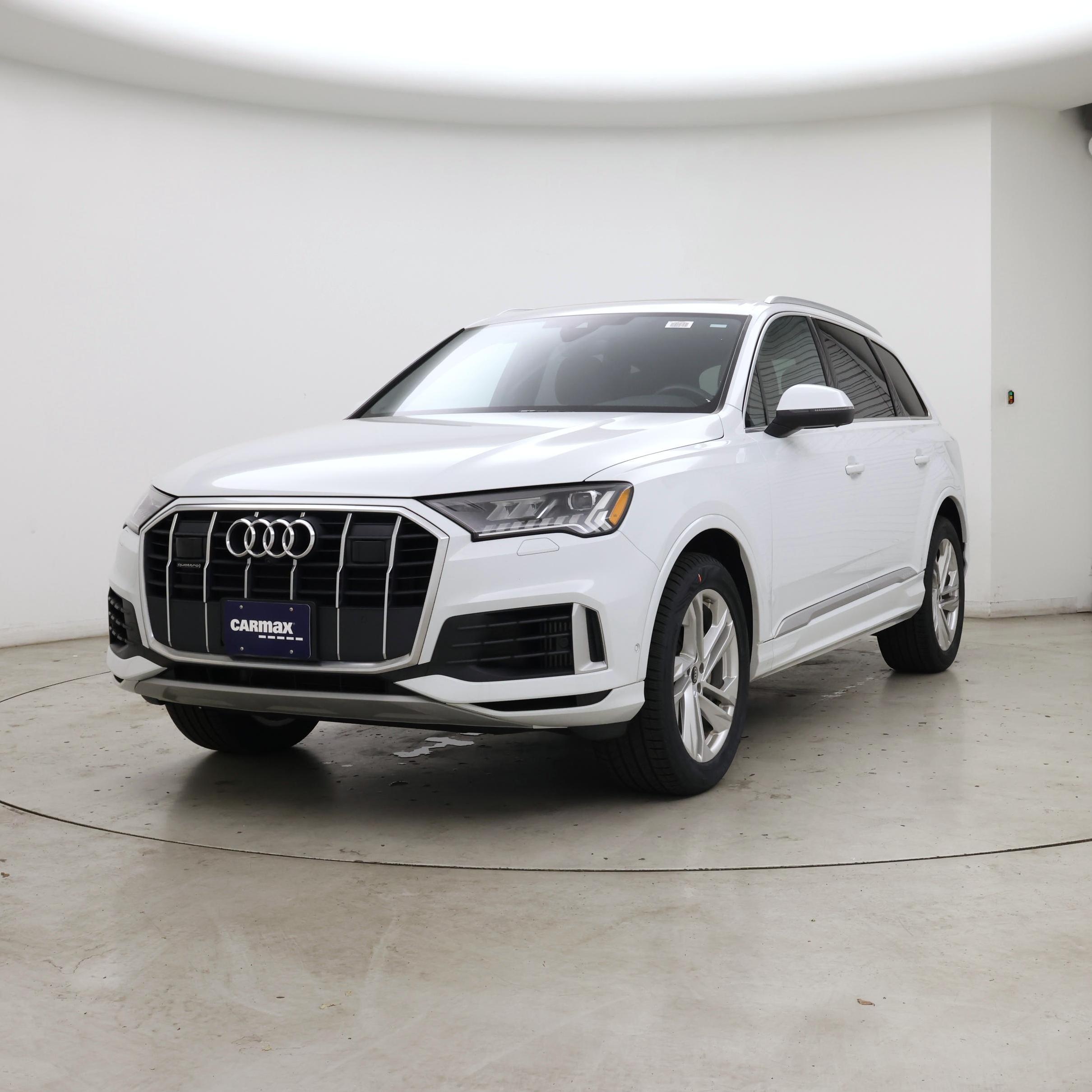 Thumbnail: 2023 Audi Q7 - 4