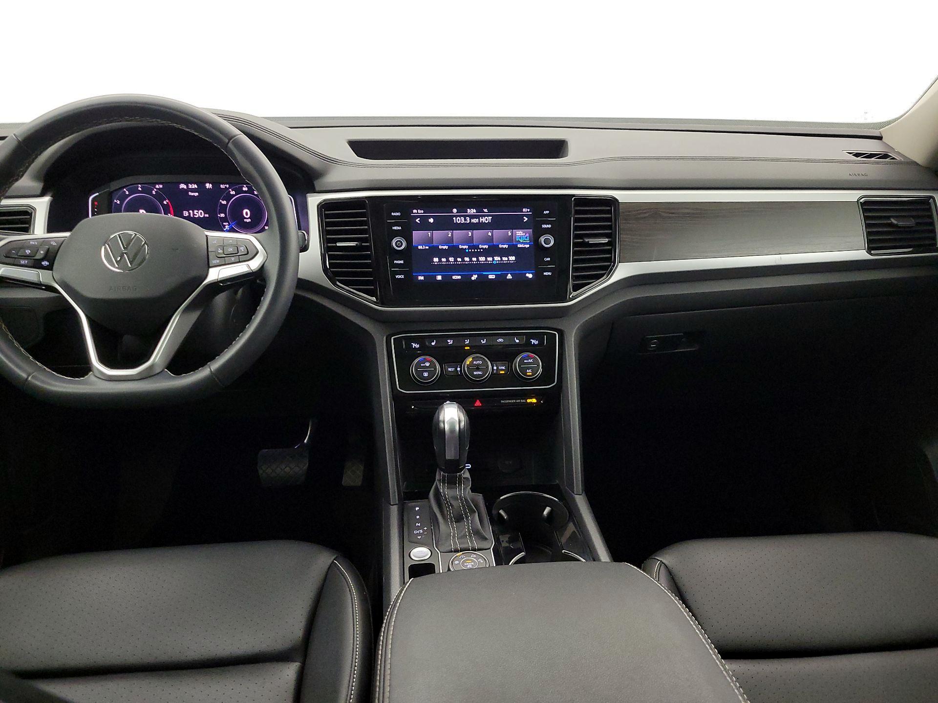 Thumbnail: 2023 Volkswagen Tiguan - 9