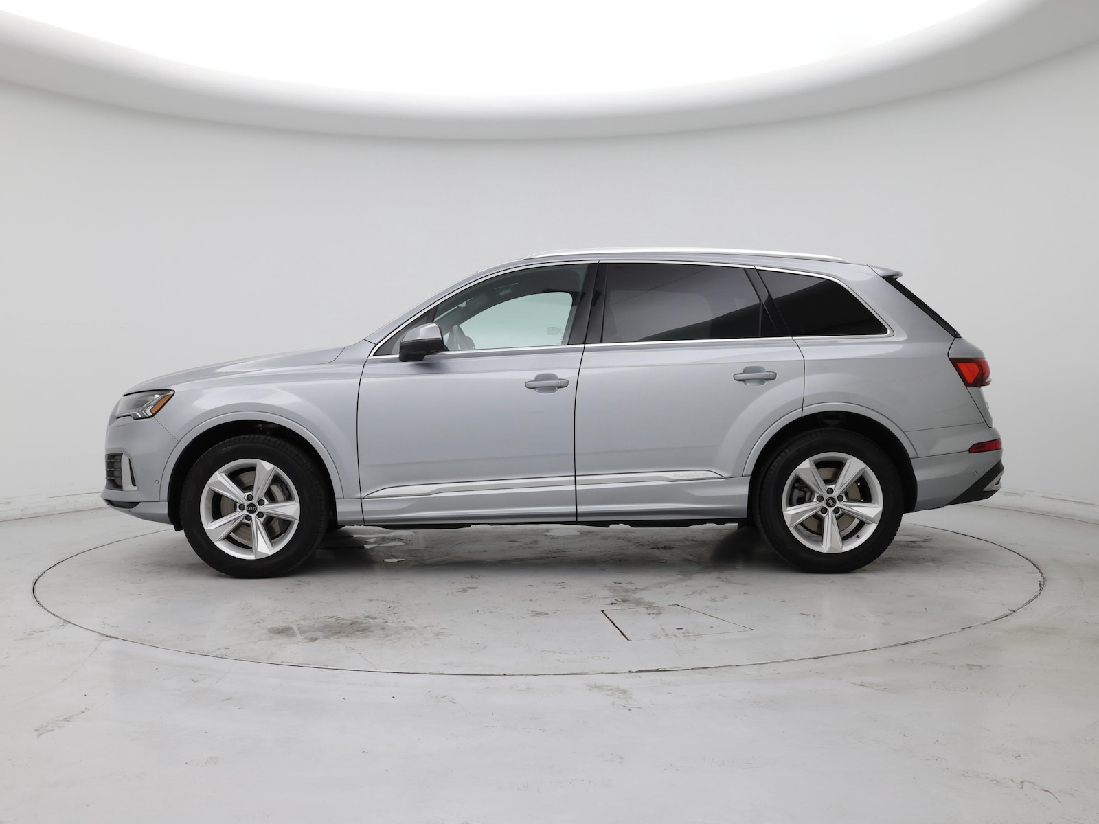 2023 Audi Q7 Premium Plus - Photo 4