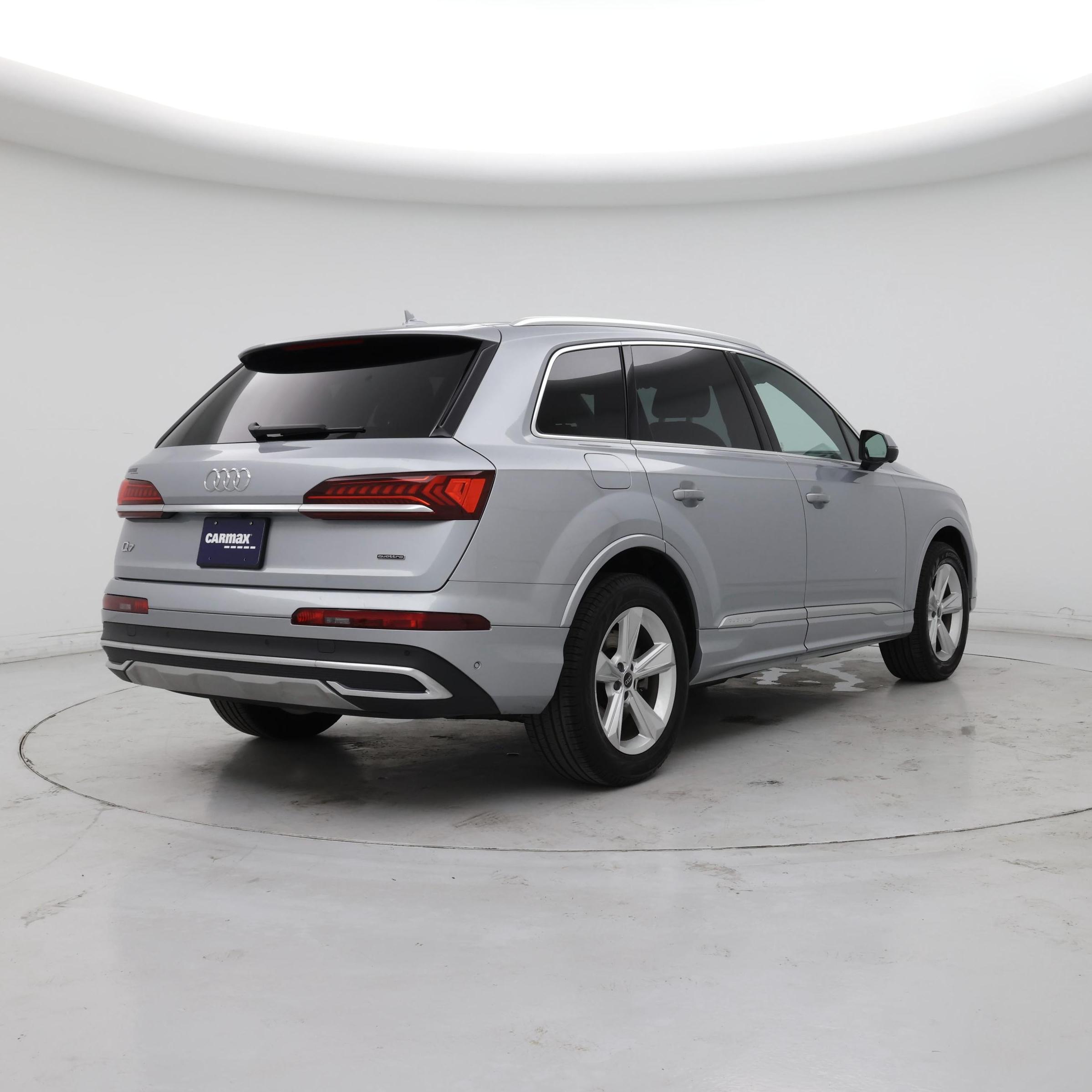 Thumbnail: 2023 Audi Q7 - 8