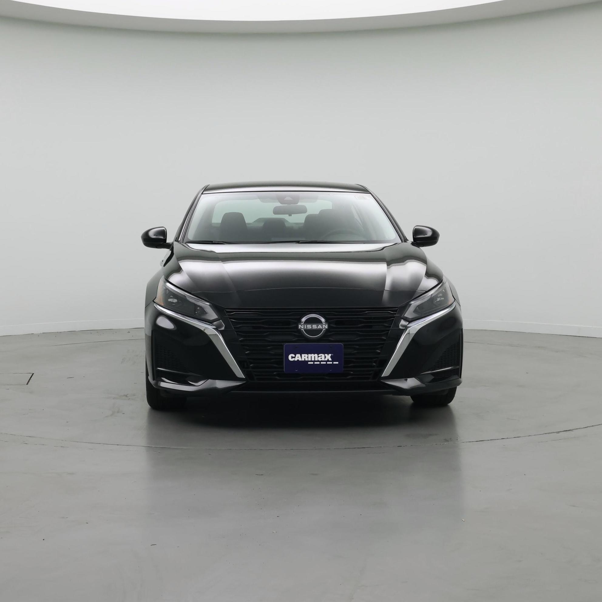Thumbnail: 2023 Nissan Altima - 5