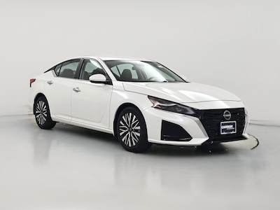 2023 Nissan Altima SV