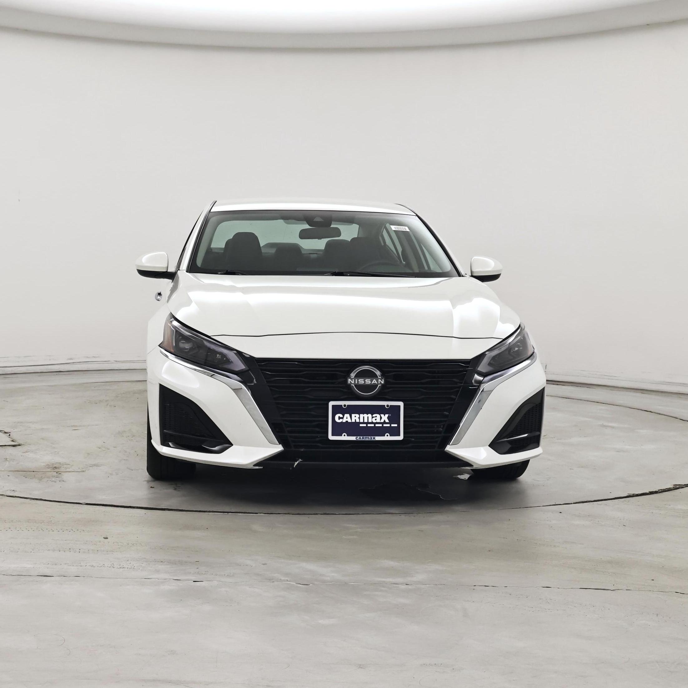 Thumbnail: 2023 Nissan Altima - 5