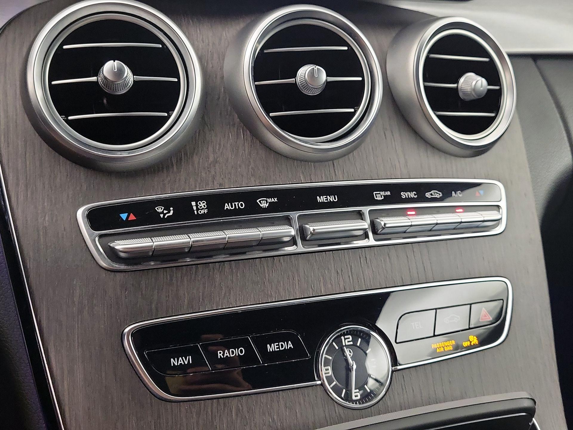 Thumbnail: 2020 Mercedes-Benz C-Class - 17