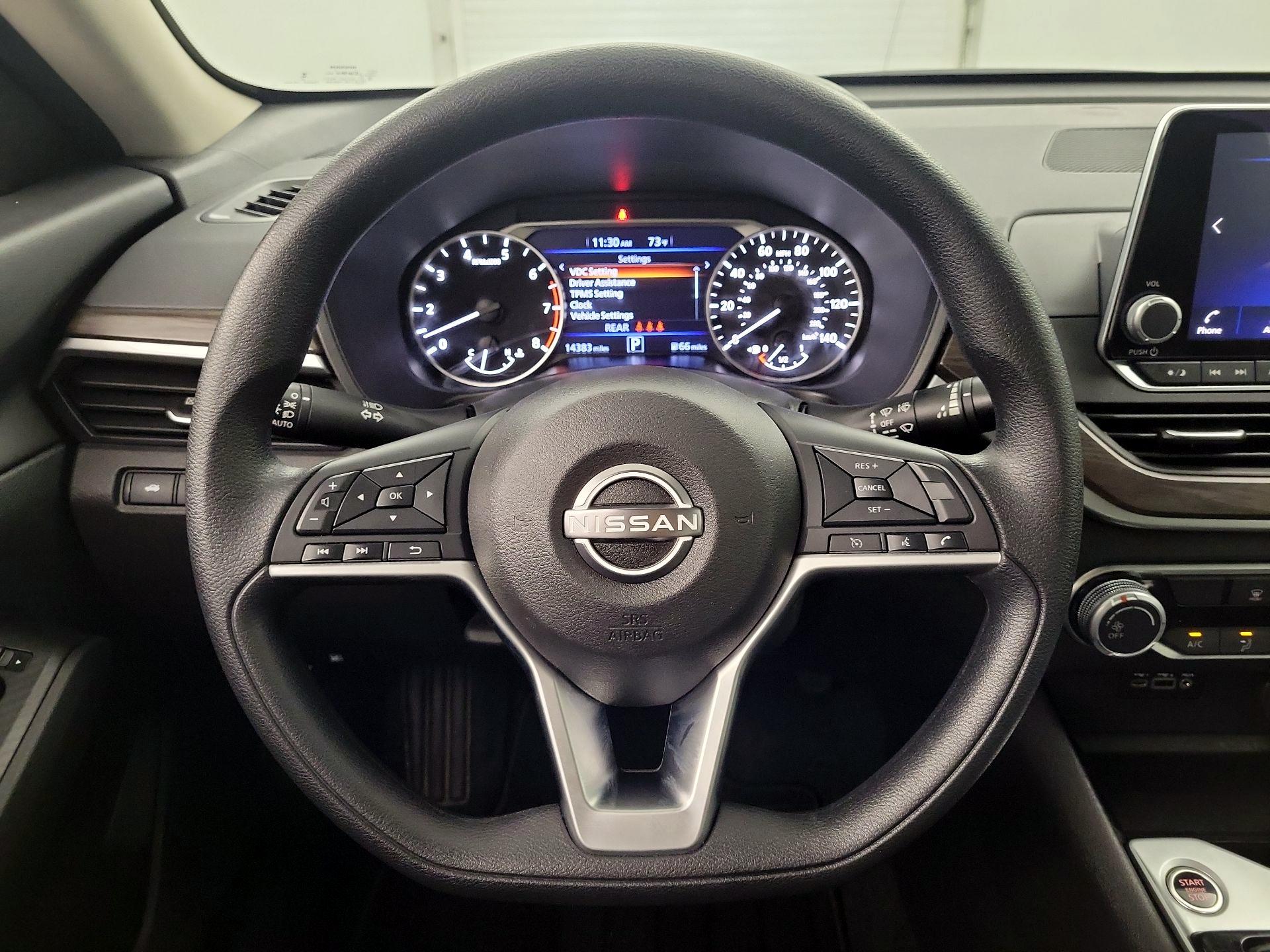 Thumbnail: 2024 Nissan Altima - 10