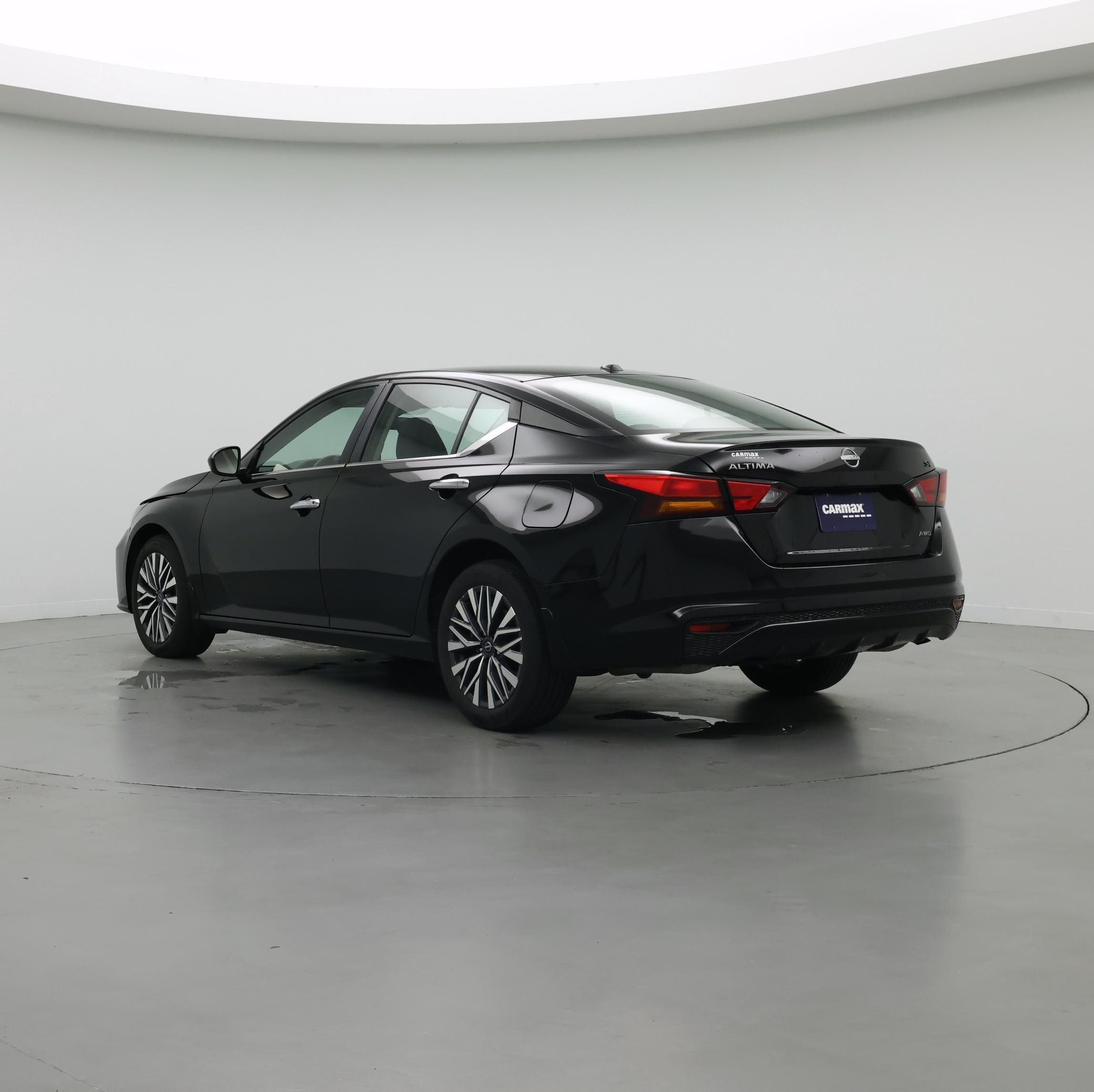 Thumbnail: 2024 Nissan Altima - 2