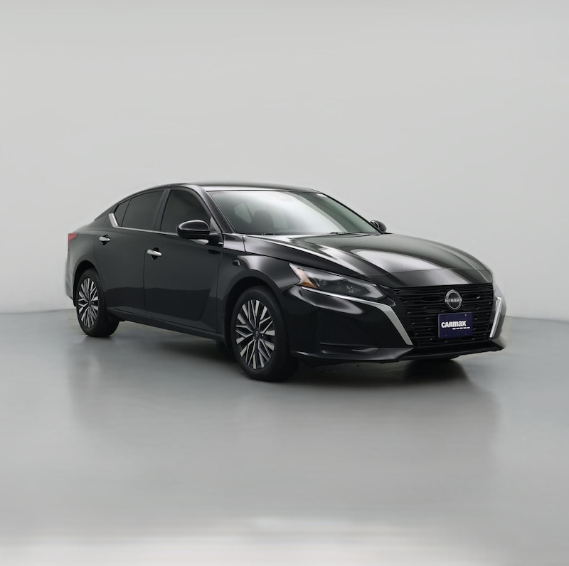 2023 Nissan Altima SV