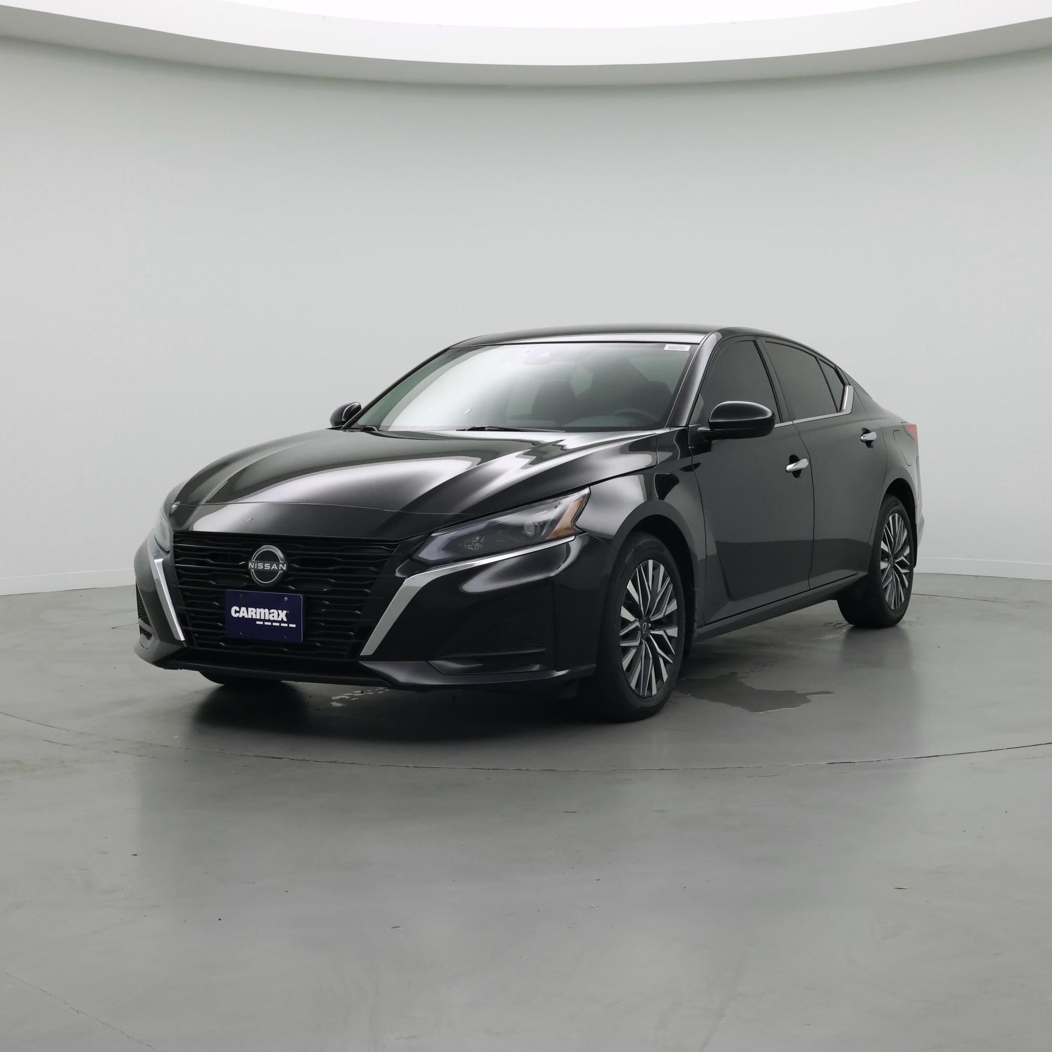 Thumbnail: 2023 Nissan Altima - 4