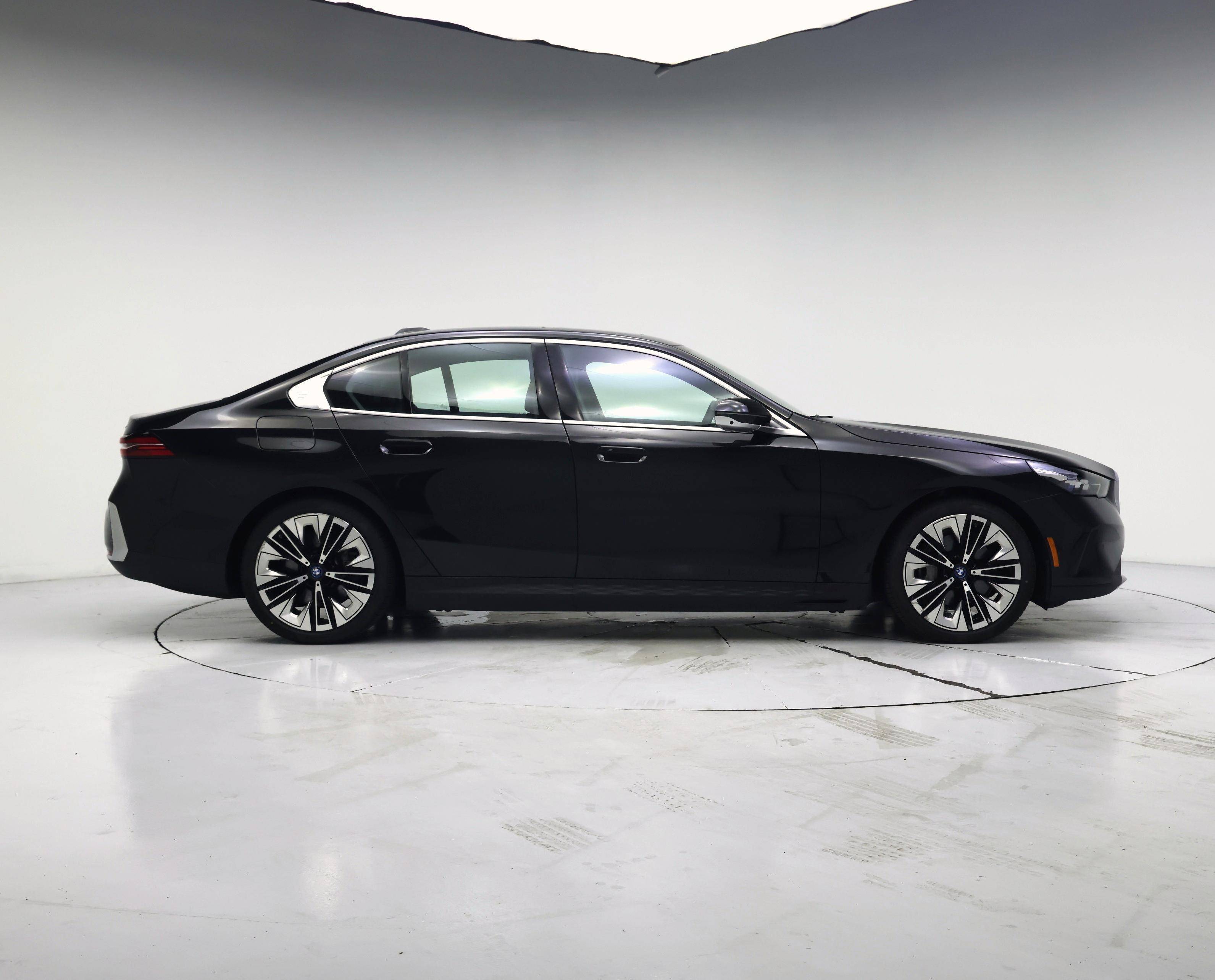 Thumbnail: 2024 BMW i5 - 7