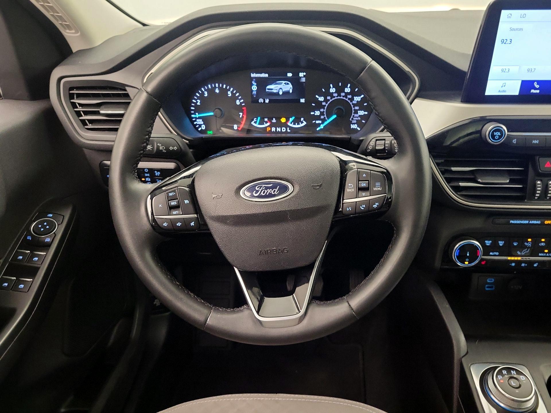 Thumbnail: 2022 Ford Escape - 10