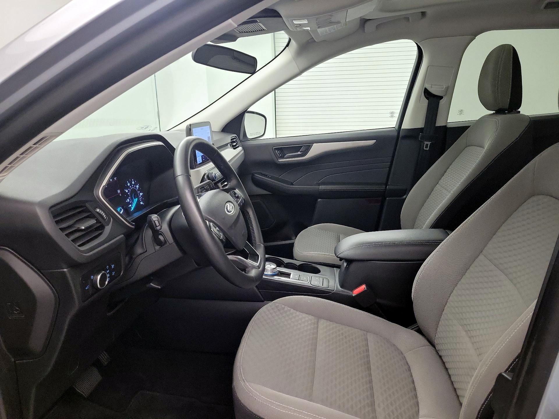 Thumbnail: 2022 Ford Escape - 11