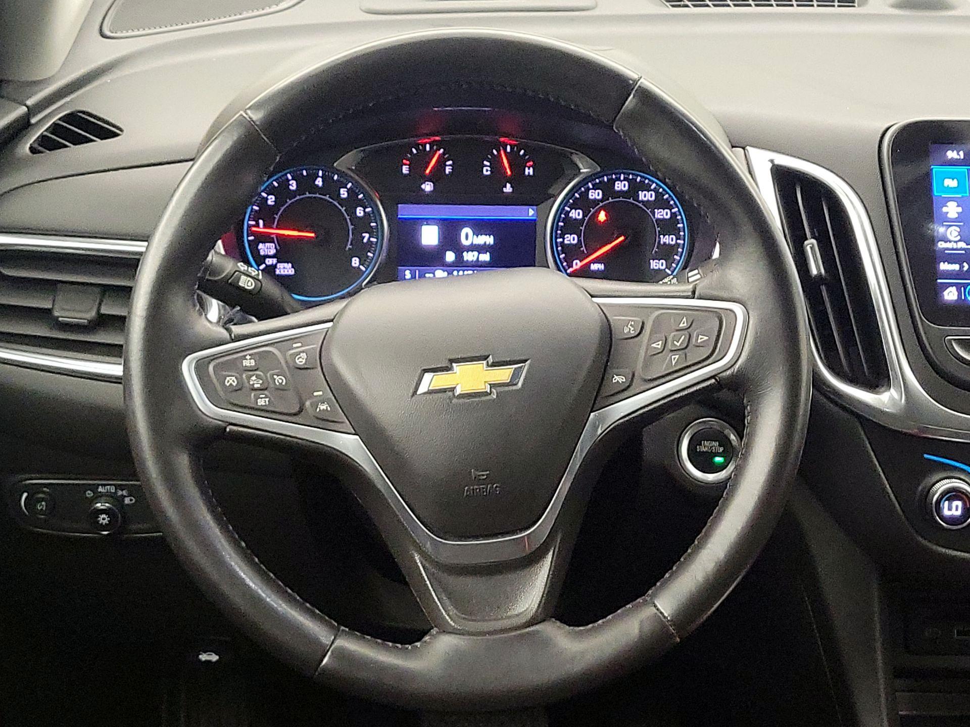 Thumbnail: 2022 Chevrolet Equinox - 10