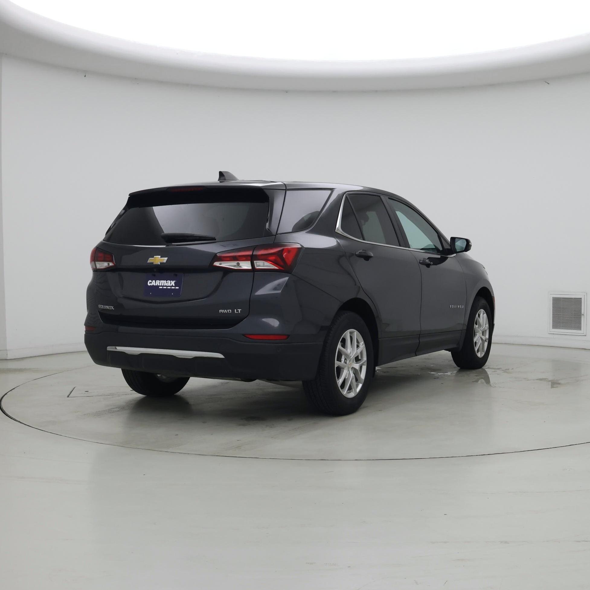 Thumbnail: 2022 Chevrolet Equinox - 8
