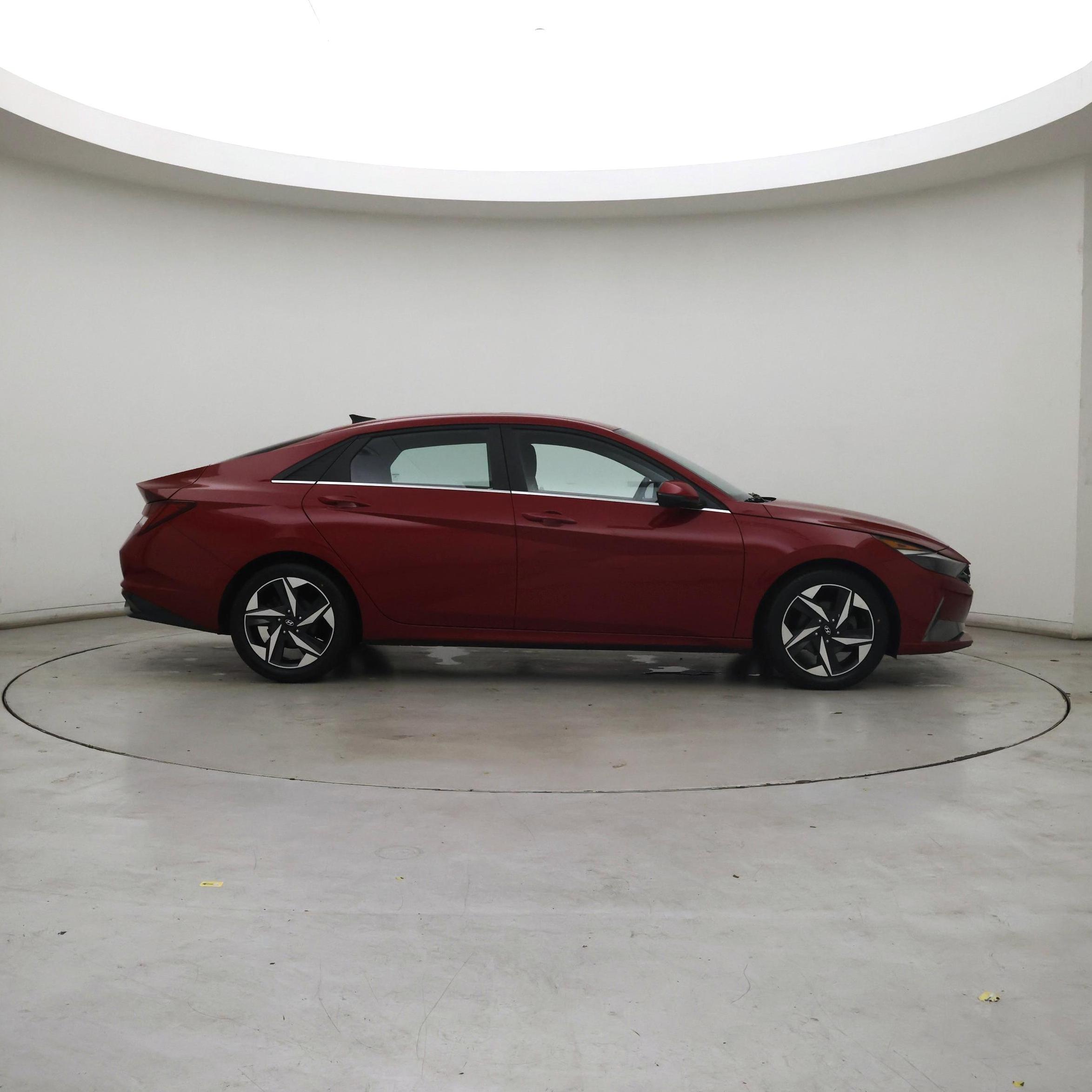 Thumbnail: 2022 Hyundai Elantra - 7