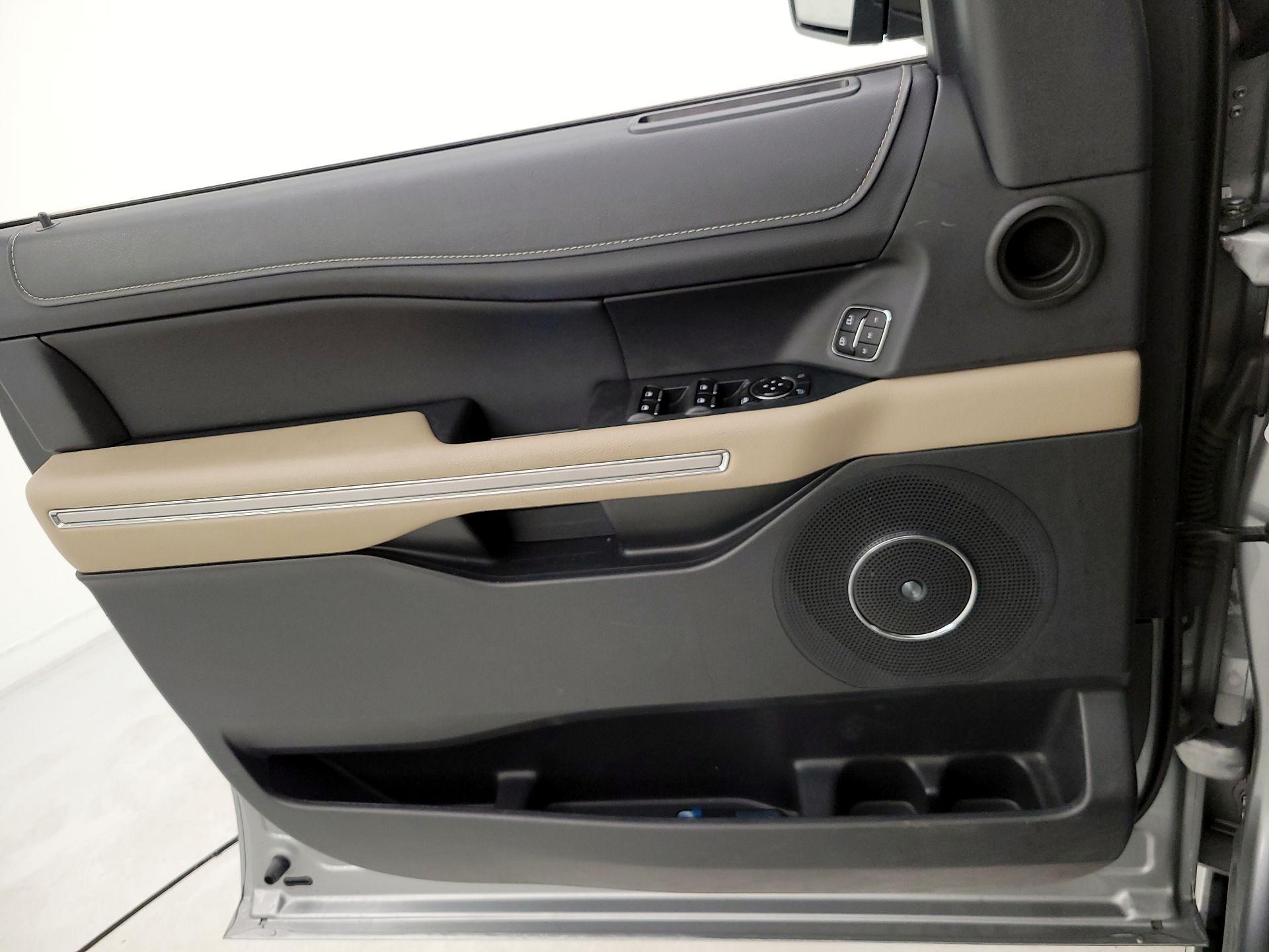 Thumbnail: 2024 Ford Expedition - 12
