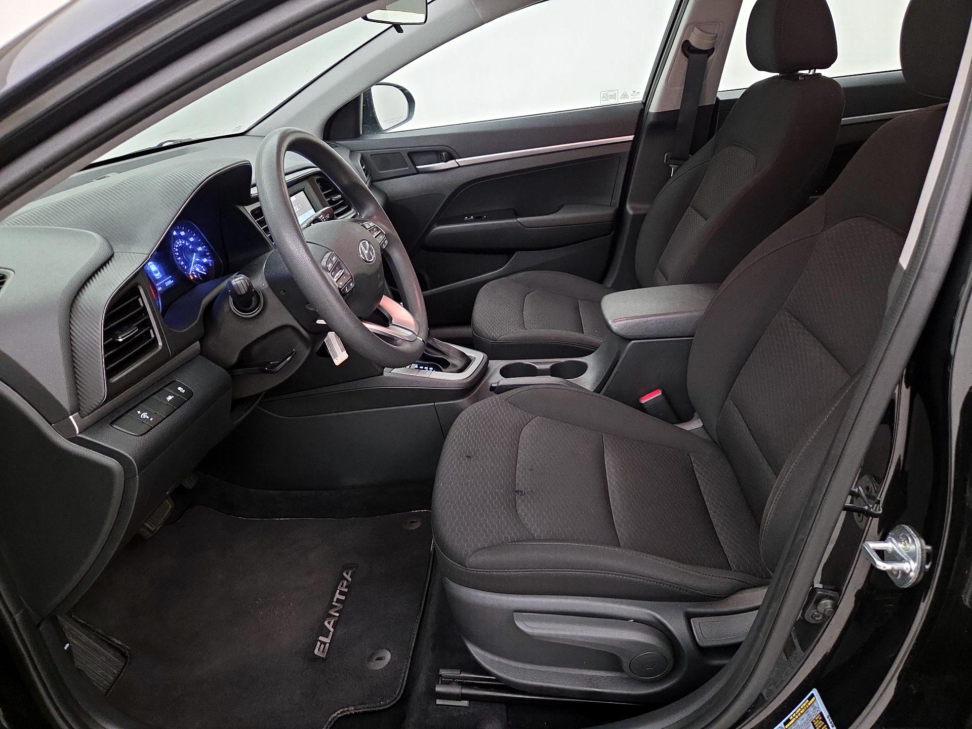 Thumbnail: 2020 Hyundai Elantra - 11