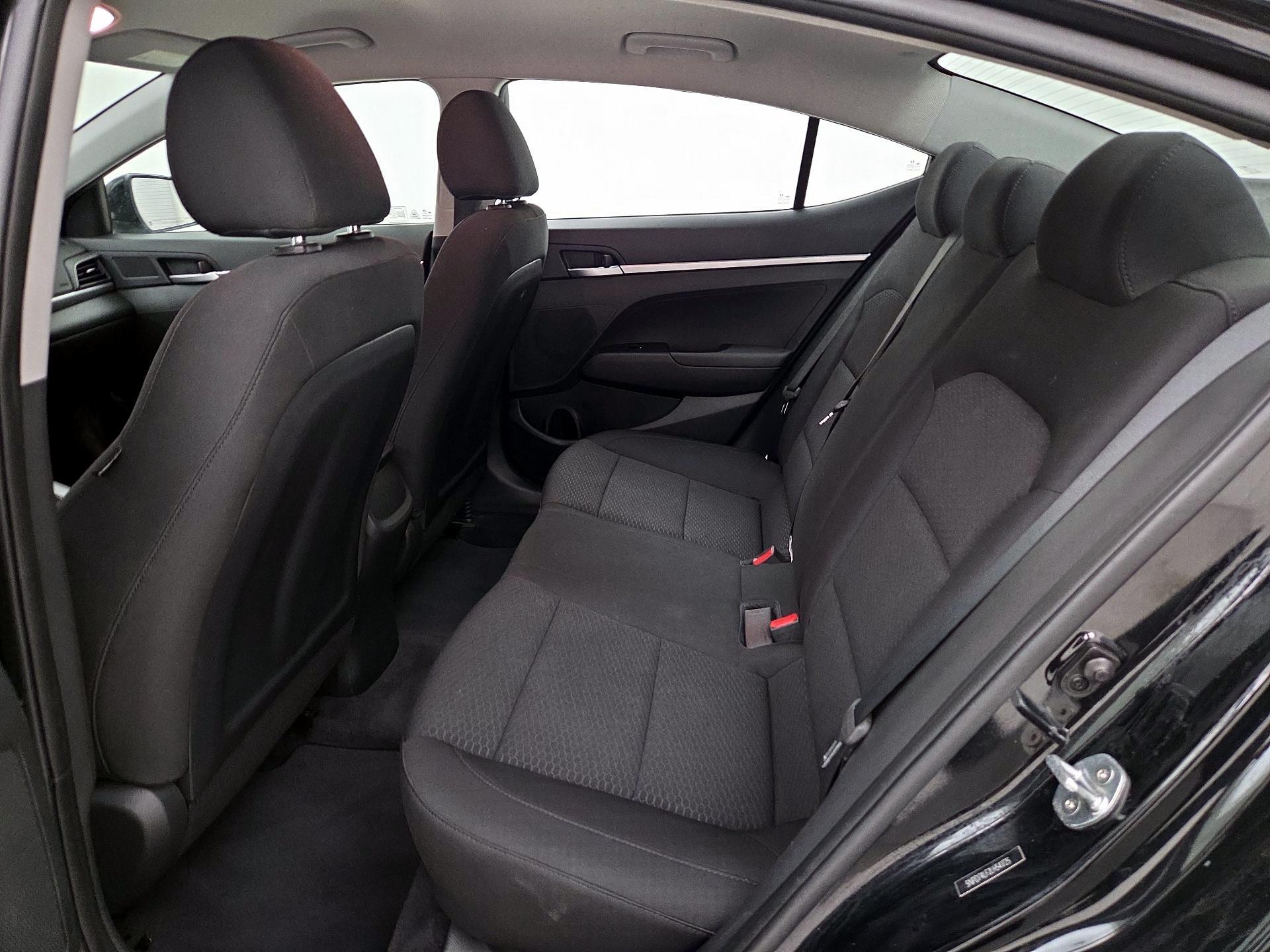 Thumbnail: 2020 Hyundai Elantra - 19