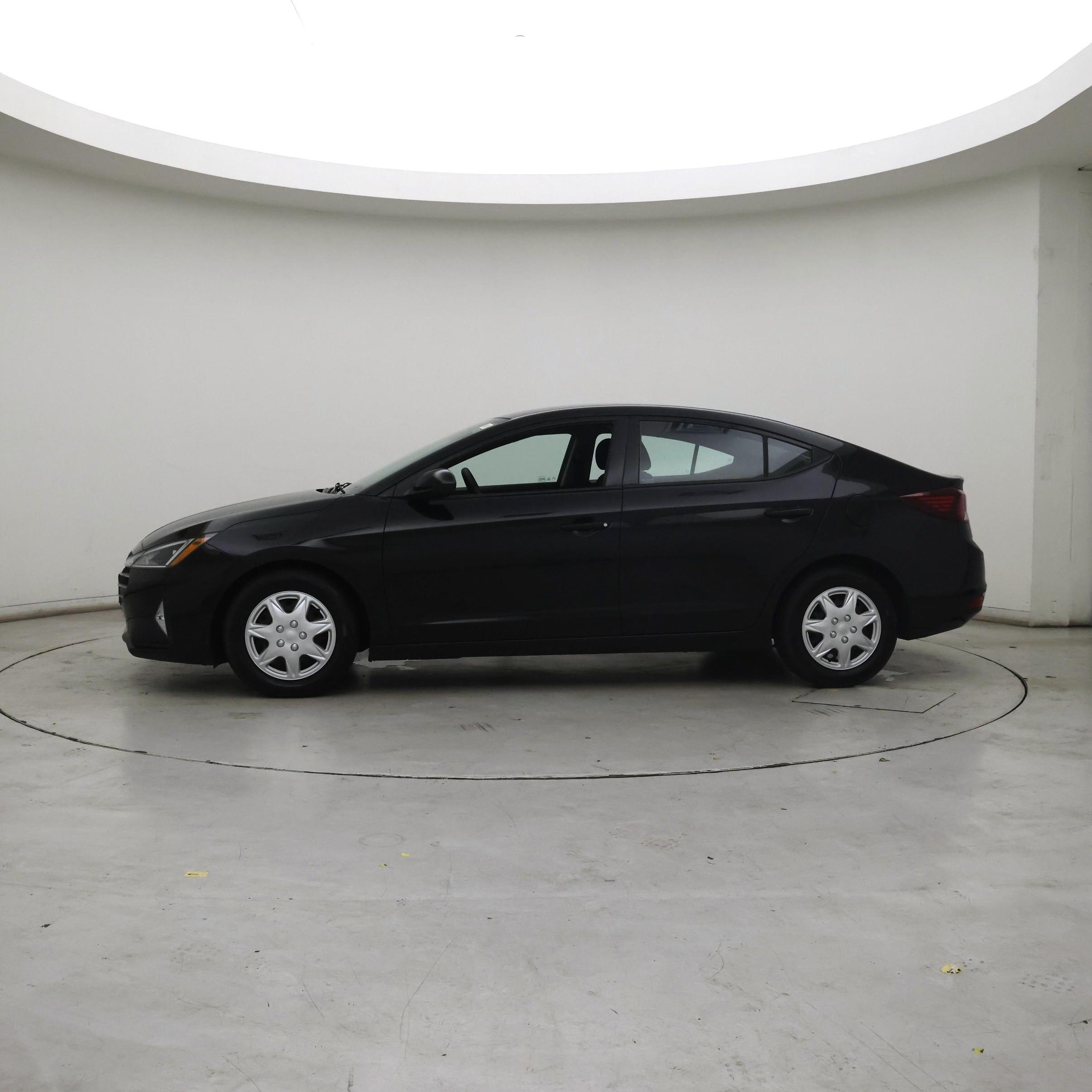 Thumbnail: 2020 Hyundai Elantra - 3