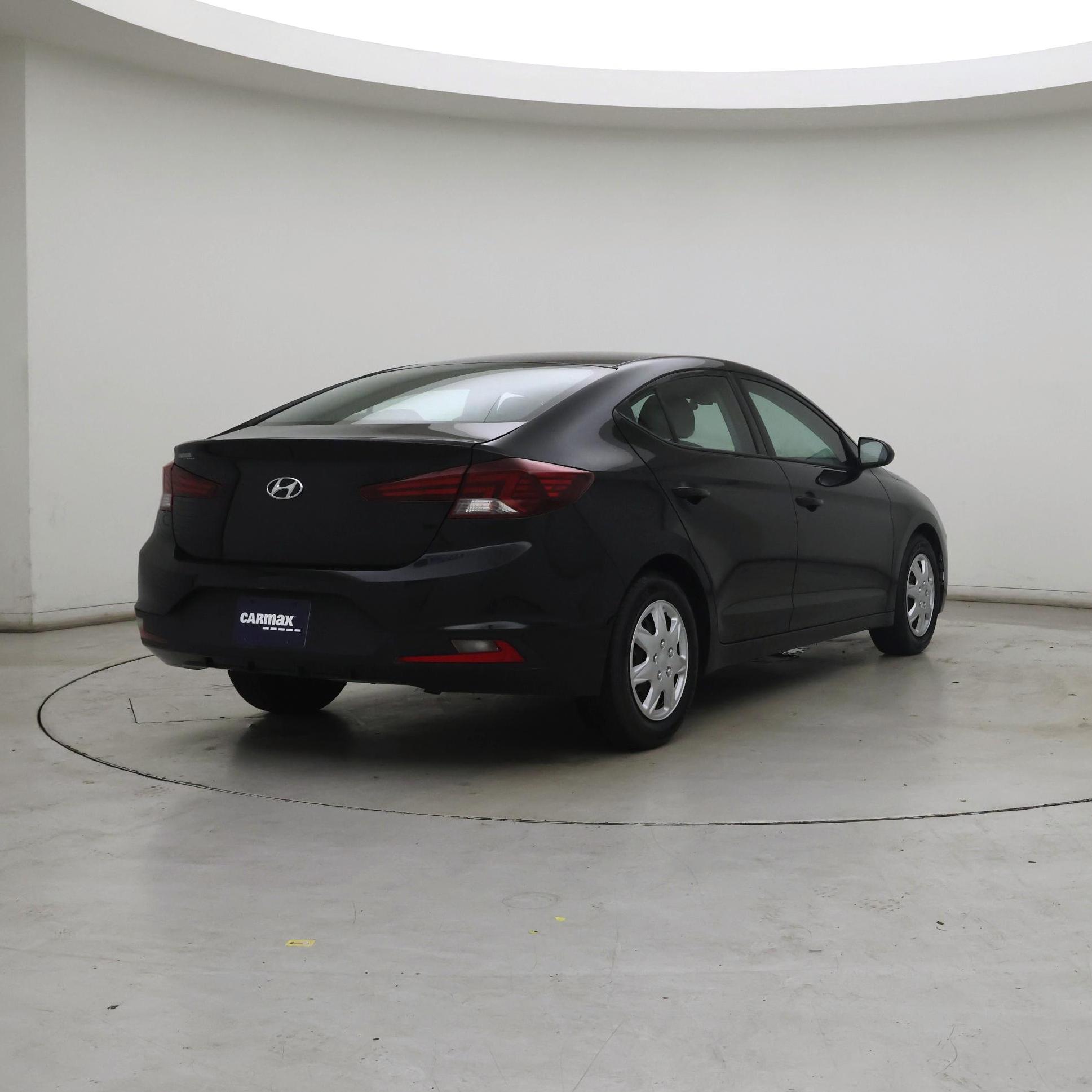 Thumbnail: 2020 Hyundai Elantra - 8