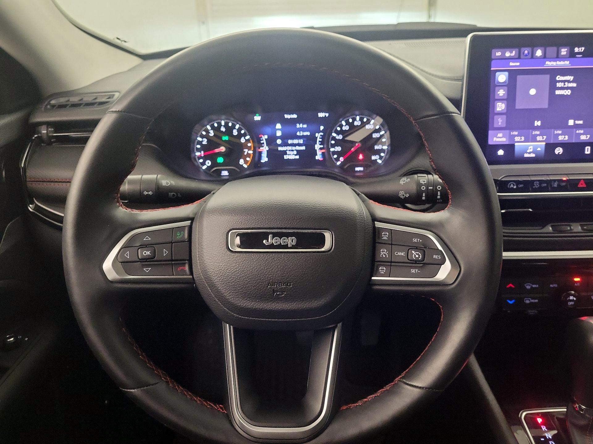 Thumbnail: 2022 Jeep Compass - 10