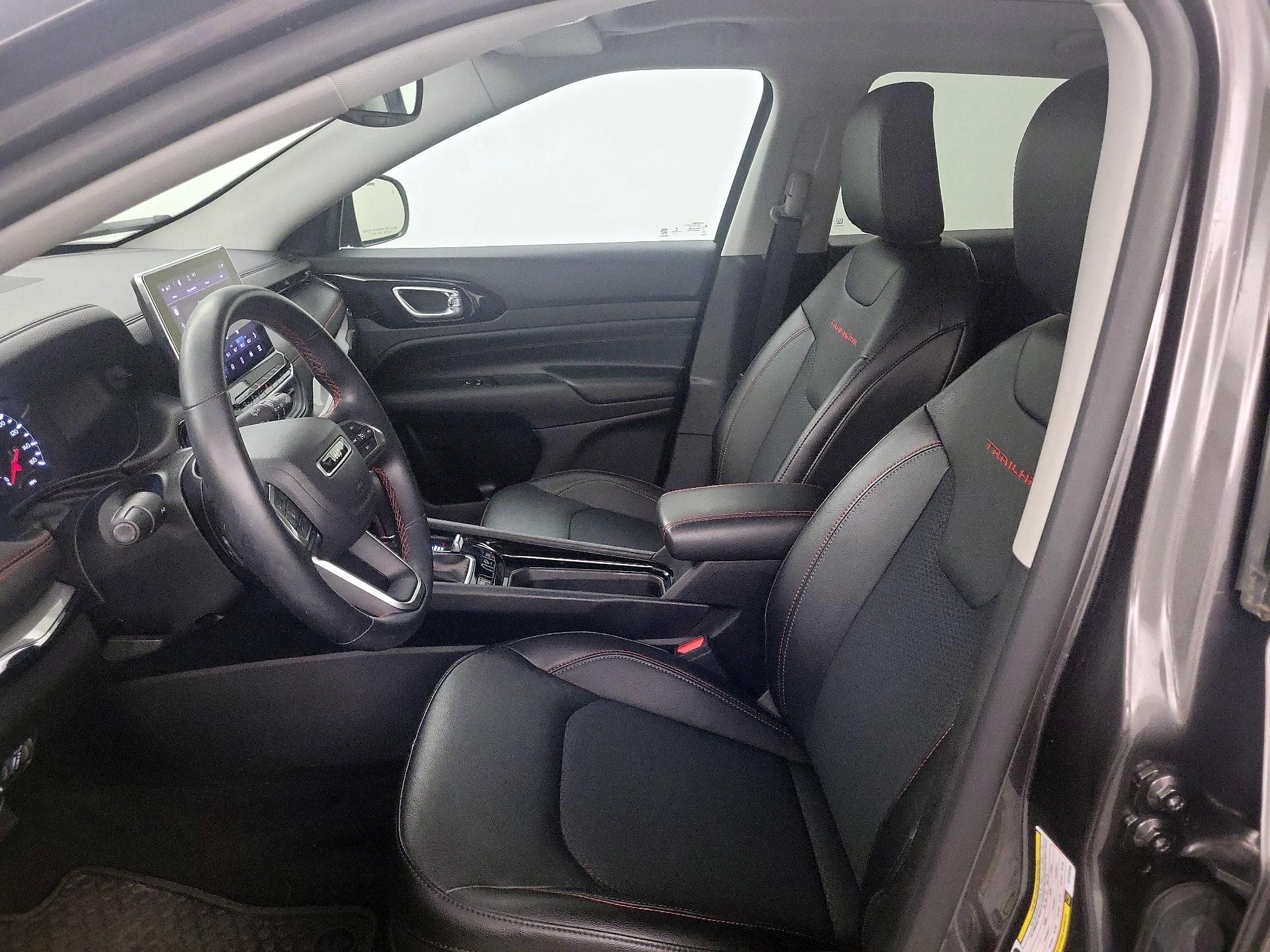 Thumbnail: 2022 Jeep Compass - 11