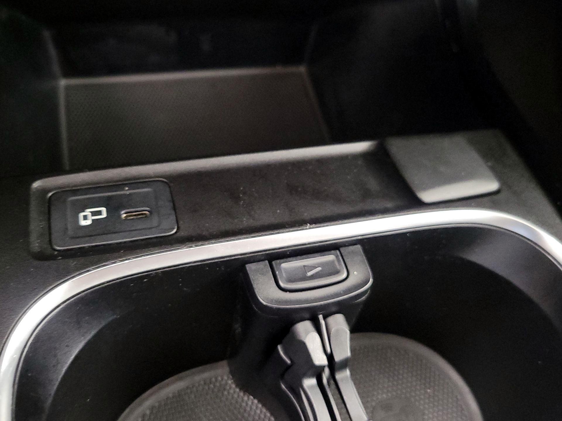 Thumbnail: 2020 Mercedes-Benz A-Class - 18