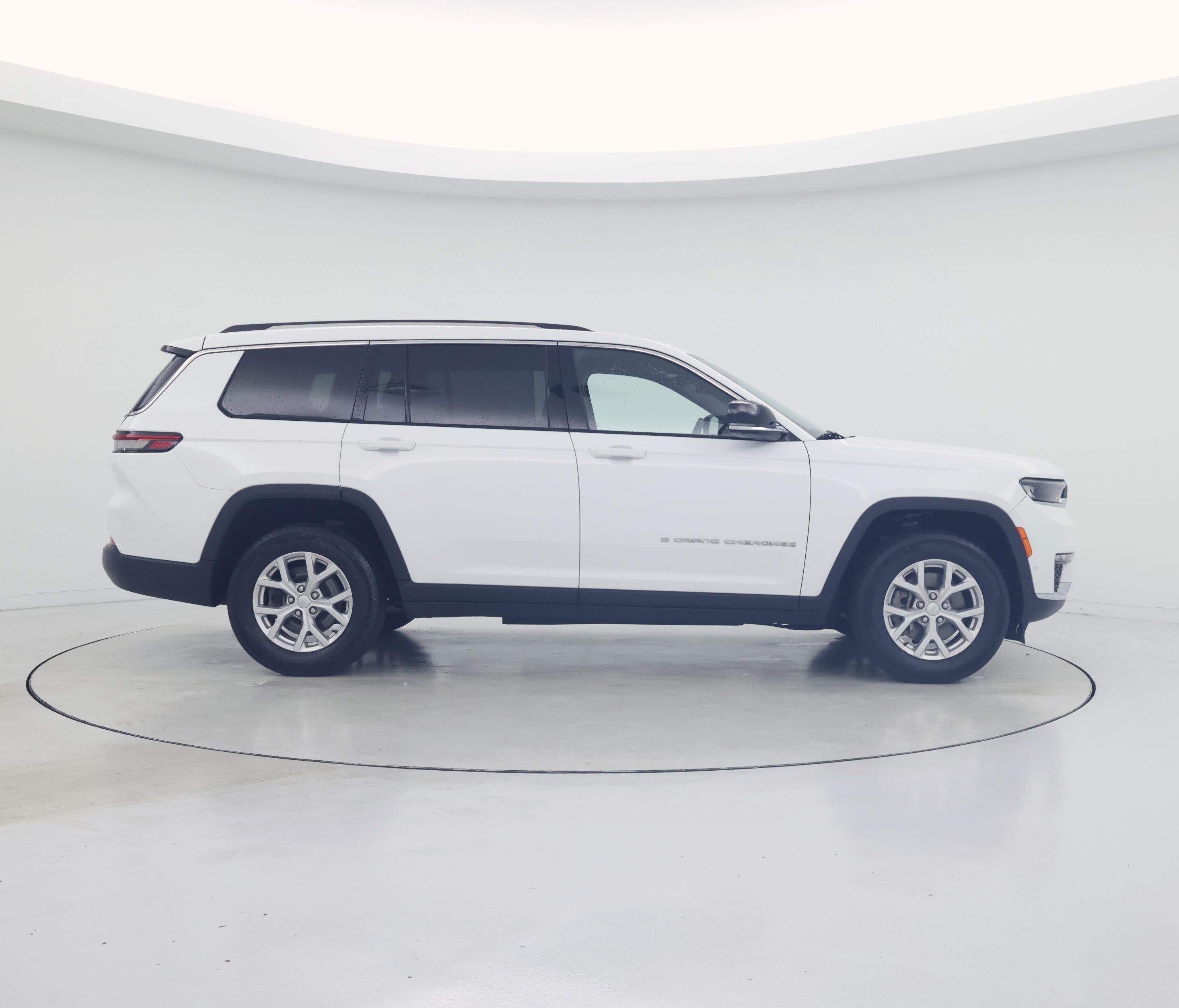 Thumbnail: 2023 Jeep Grand Cherokee L - 7