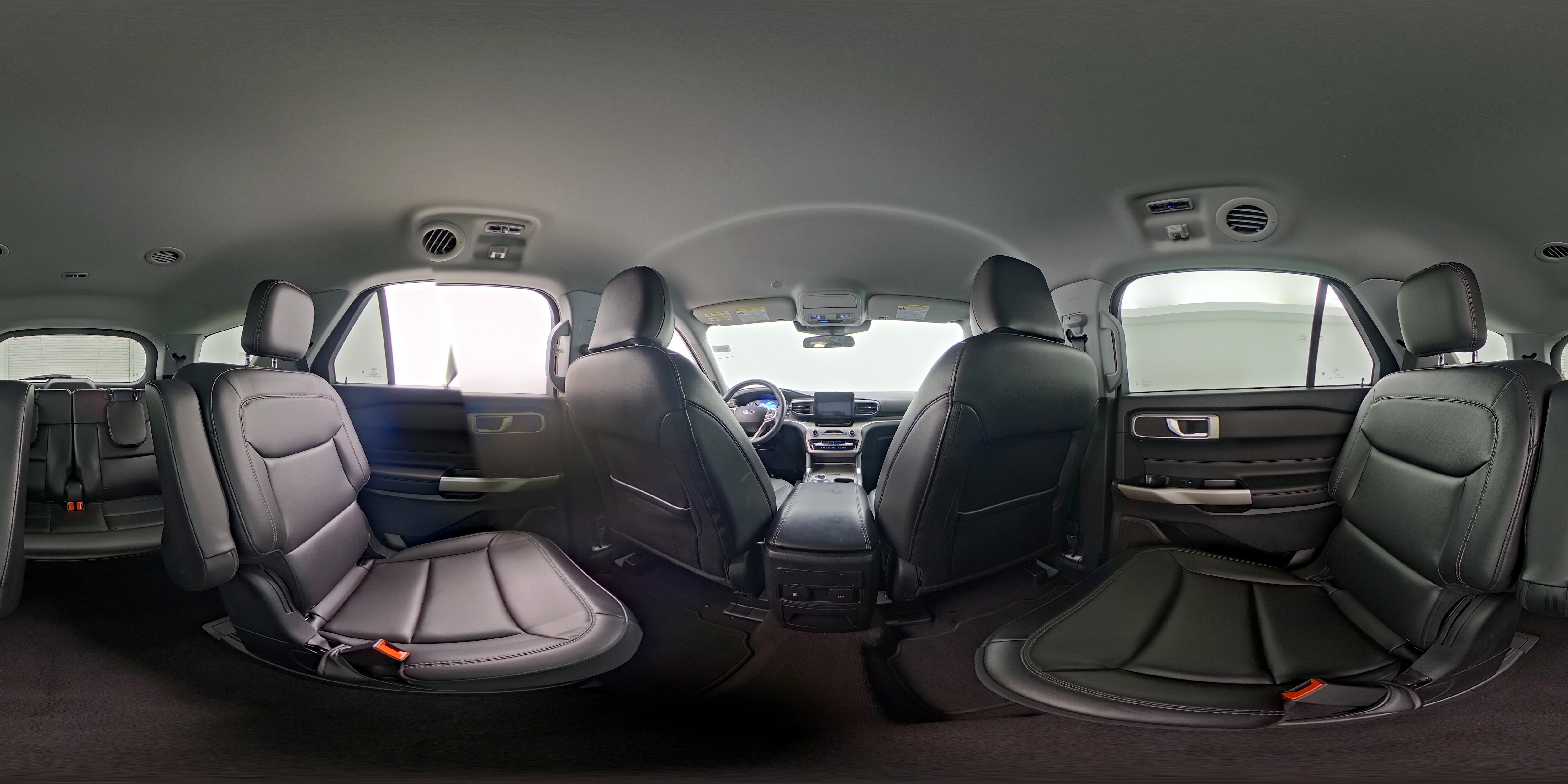 2023 Ford Explorer XLT - Photo 27