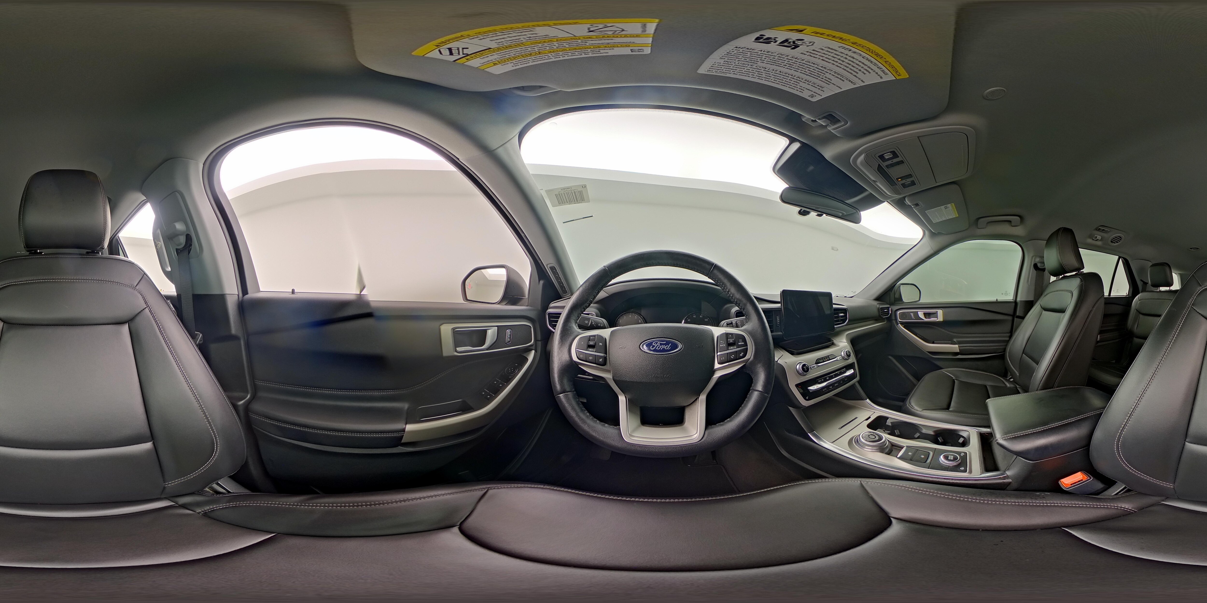 2023 Ford Explorer XLT - Photo 28