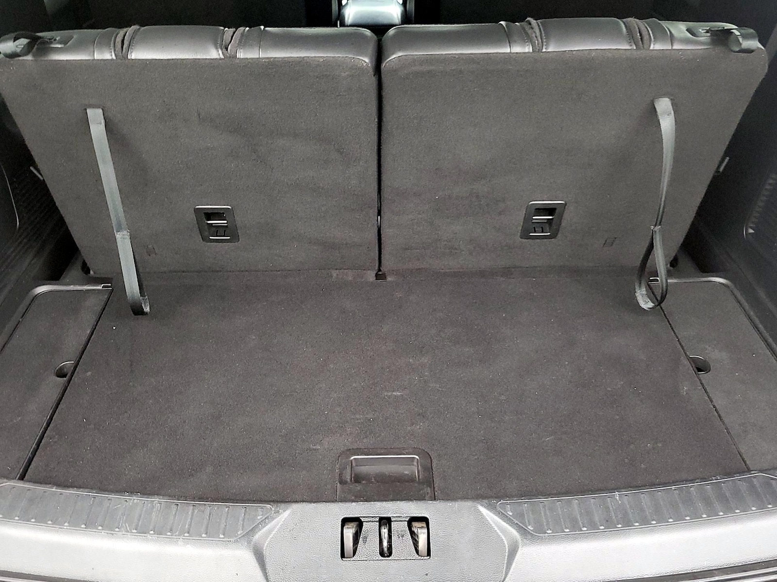 2023 Ford Explorer XLT - Photo 22