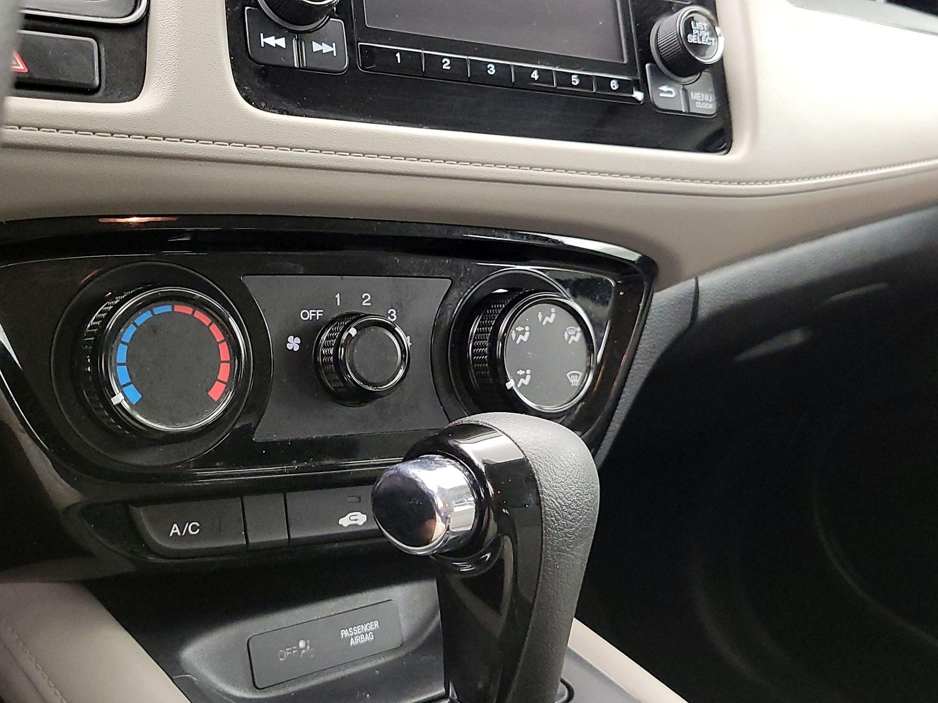Thumbnail: 2022 Honda HR-V - 16