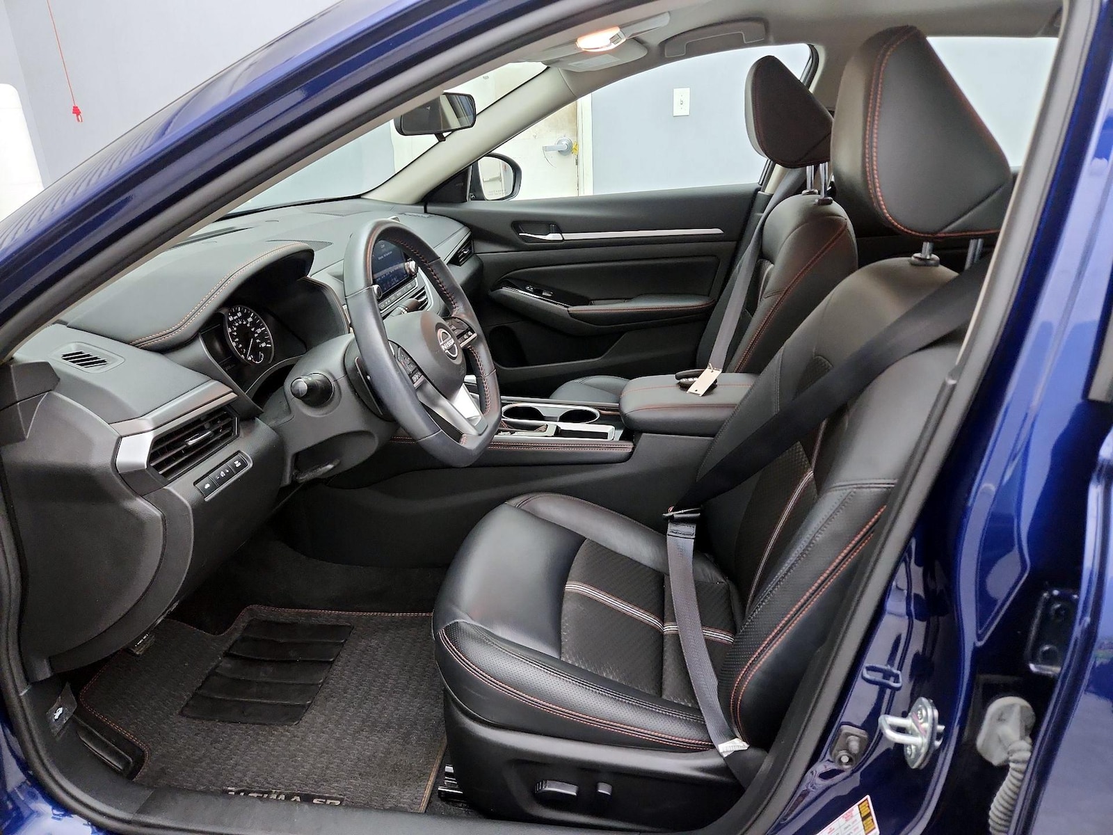 2024 Nissan Altima SR - Photo 12