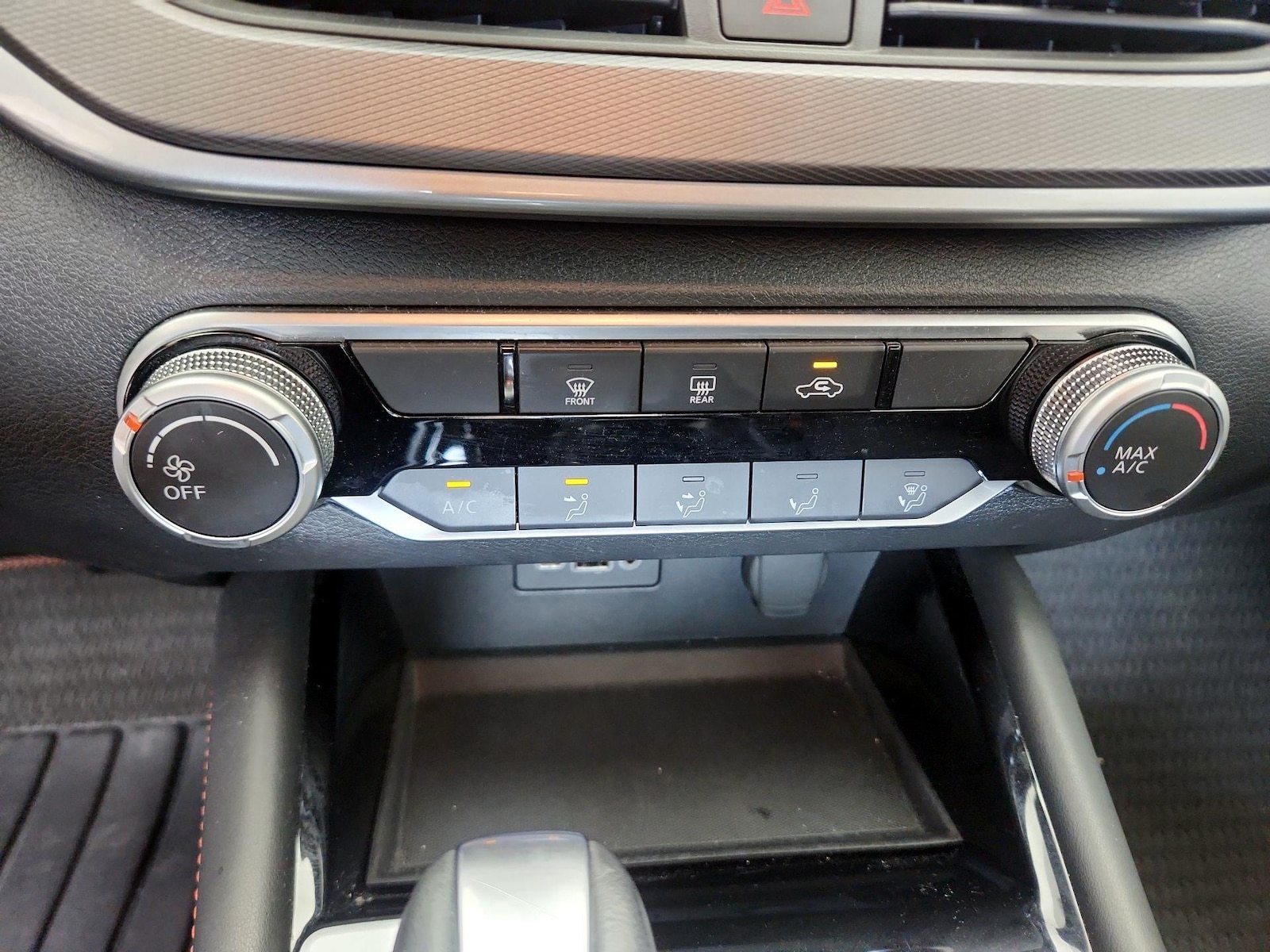 2024 Nissan Altima SR - Photo 17