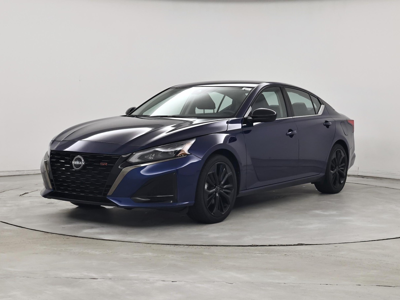 2024 Nissan Altima SR - Photo 5