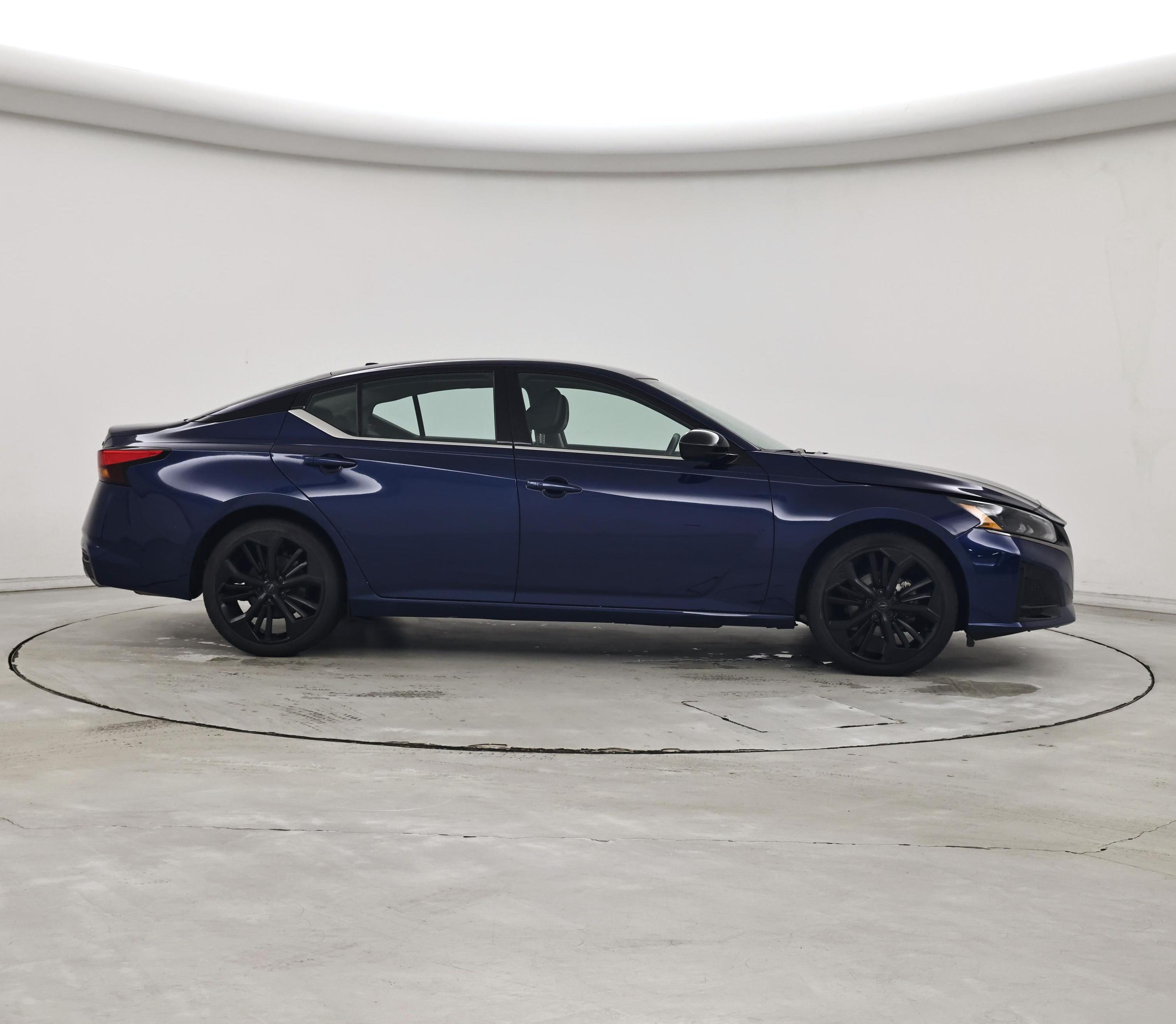 Thumbnail: 2024 Nissan Altima - 7